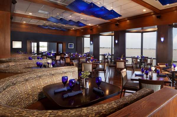 Restaurant - Hilton Hotel NASA Space Center Clear Lake