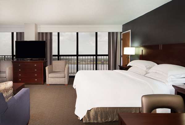  - Hilton Hotel NASA Space Center Clear Lake