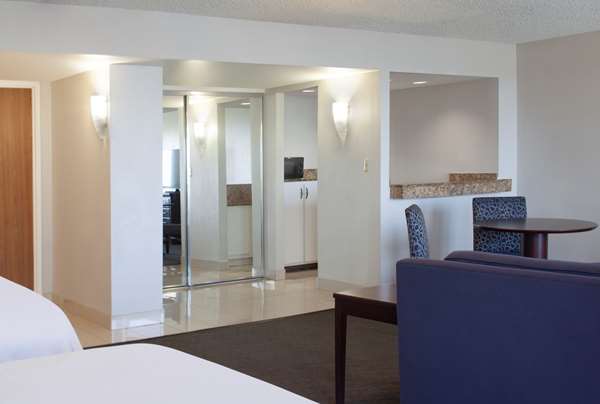  - Hilton Hotel NASA Space Center Clear Lake