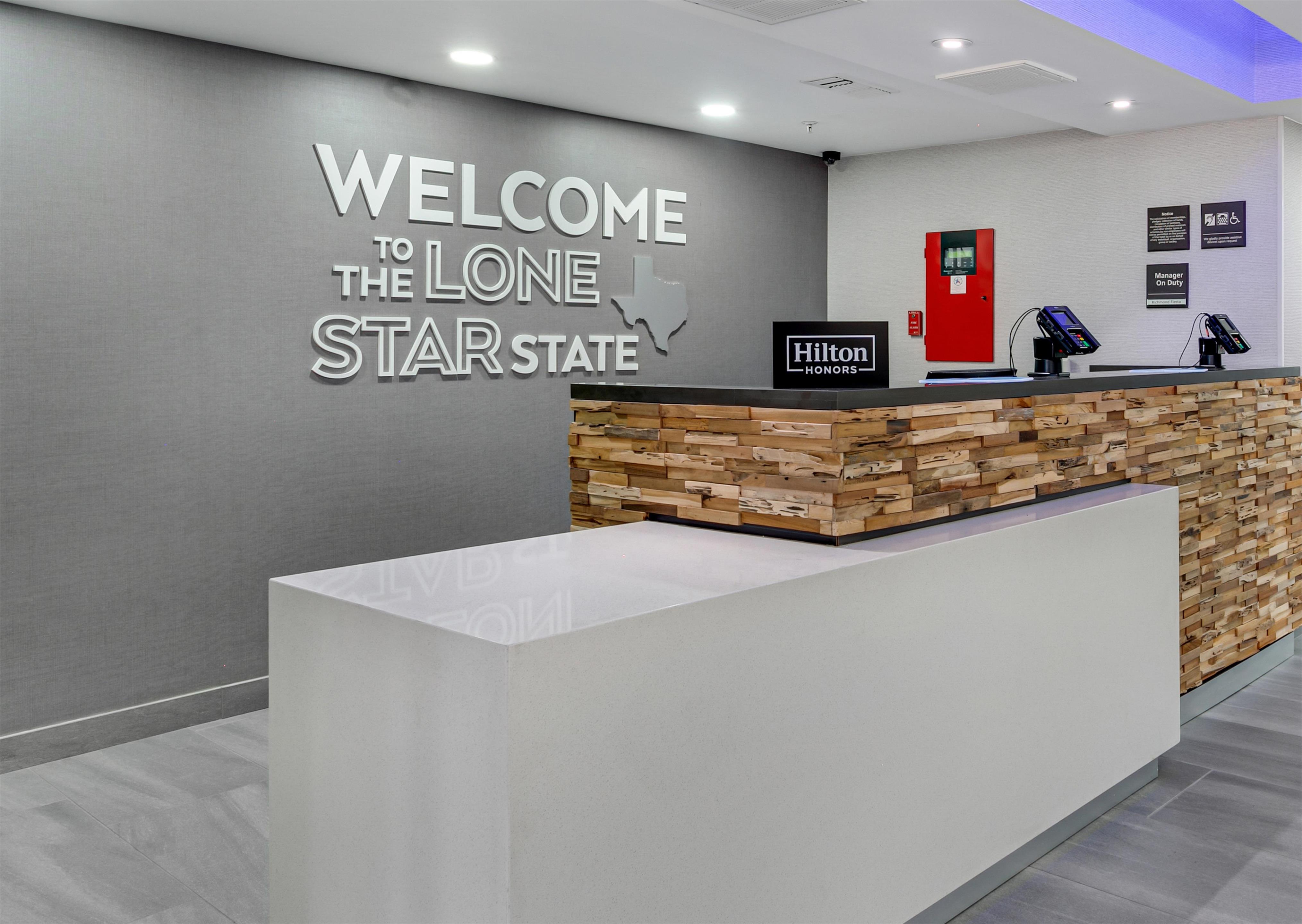 Reception | Hampton Inn Houston-Pearland