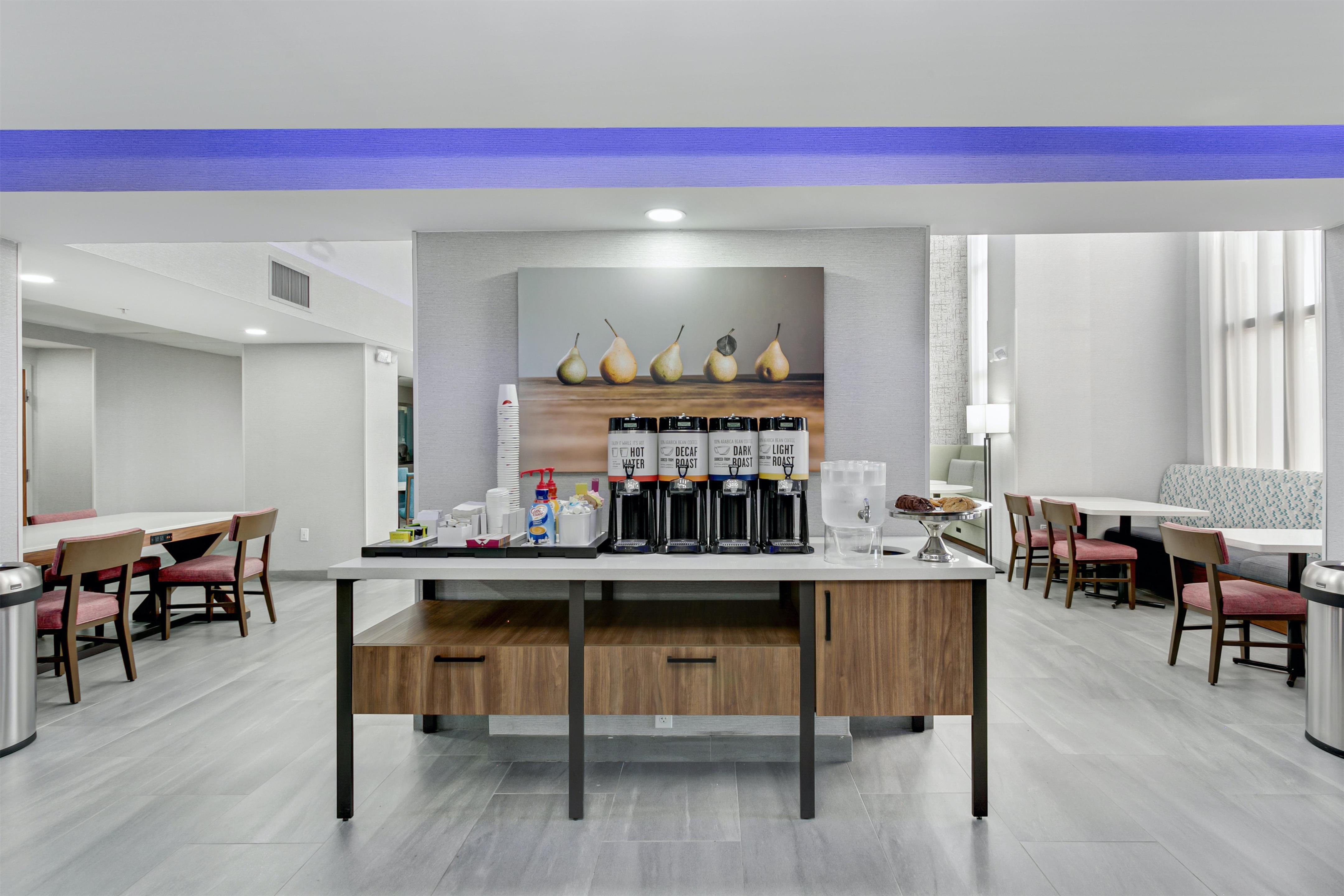 Restaurant | Hampton Inn Houston-Pearland