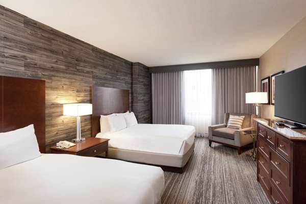  - DoubleTree Suites by Hilton Hotel Galleria Houston