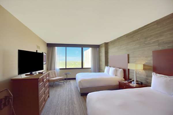  - DoubleTree Suites by Hilton Hotel Galleria Houston