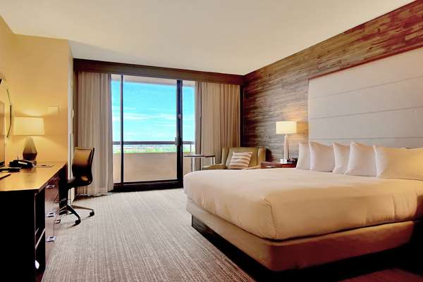  - DoubleTree Suites by Hilton Hotel Galleria Houston