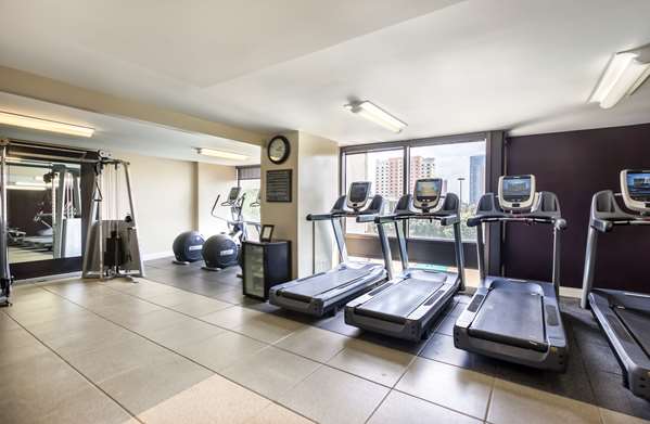 Fitness/ Exercise Room - DoubleTree Suites by Hilton Hotel Galleria Houston