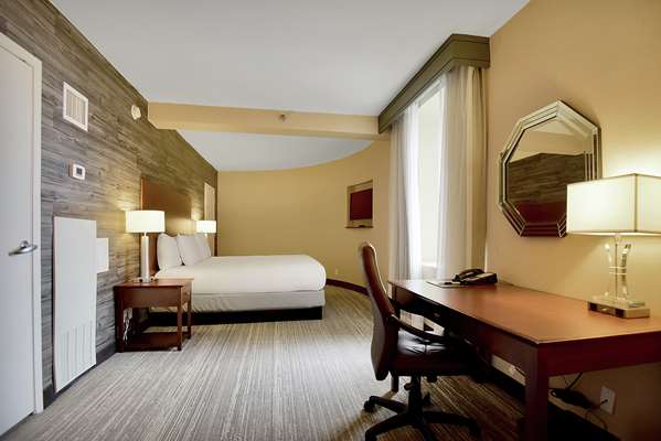 - DoubleTree Suites by Hilton Hotel Galleria Houston