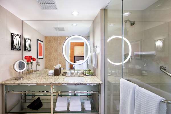  - Hilton University of Houston Hotel - I-45, Exits 44A & 44B