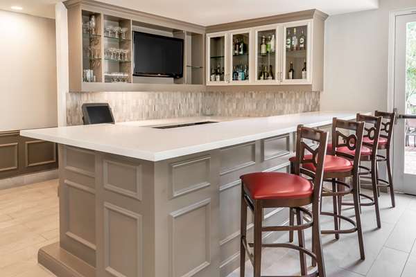  - Hilton Garden Inn The Woodlands