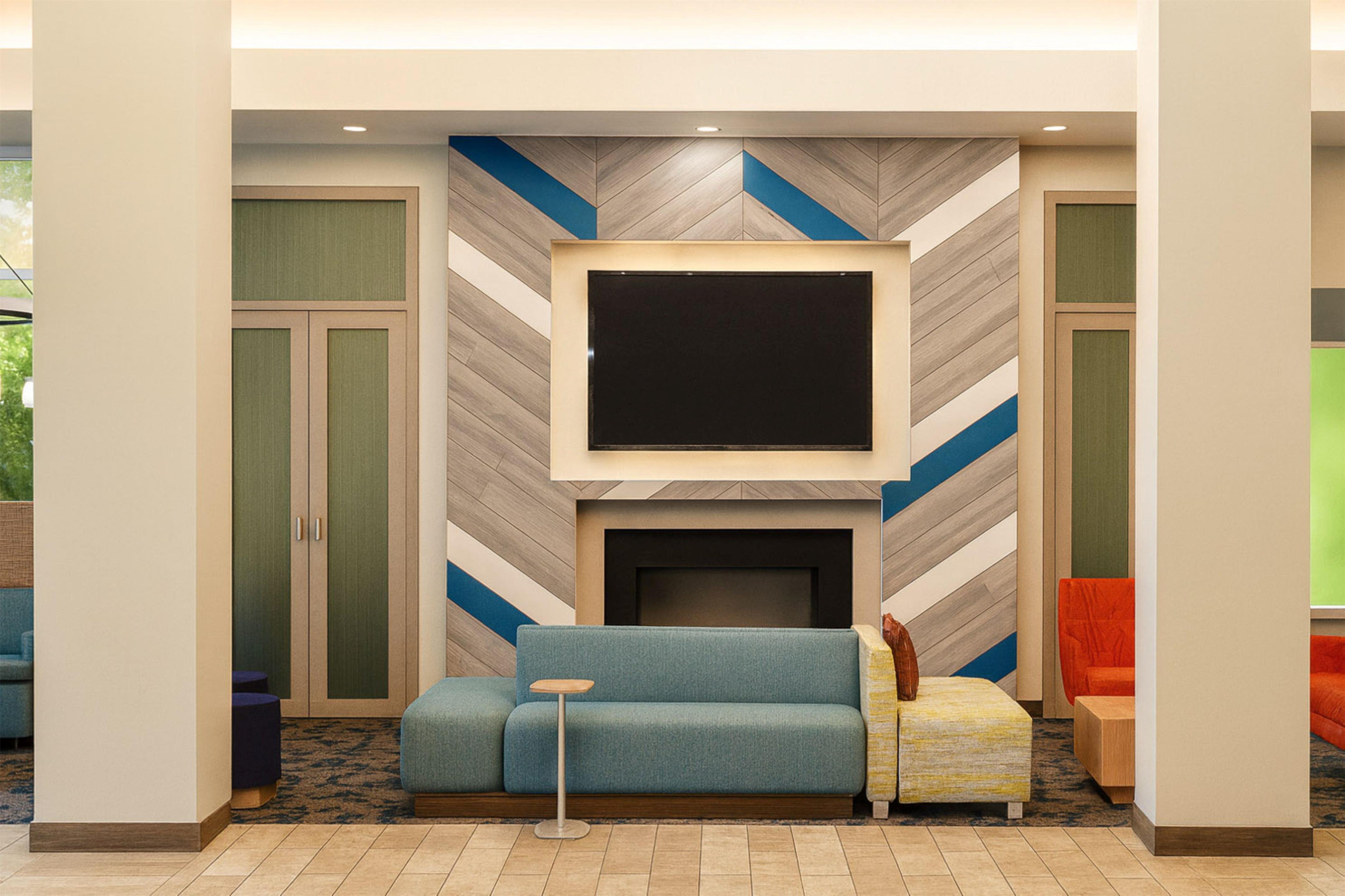 Lobby | Hilton Garden Inn Houston/The Woodlands