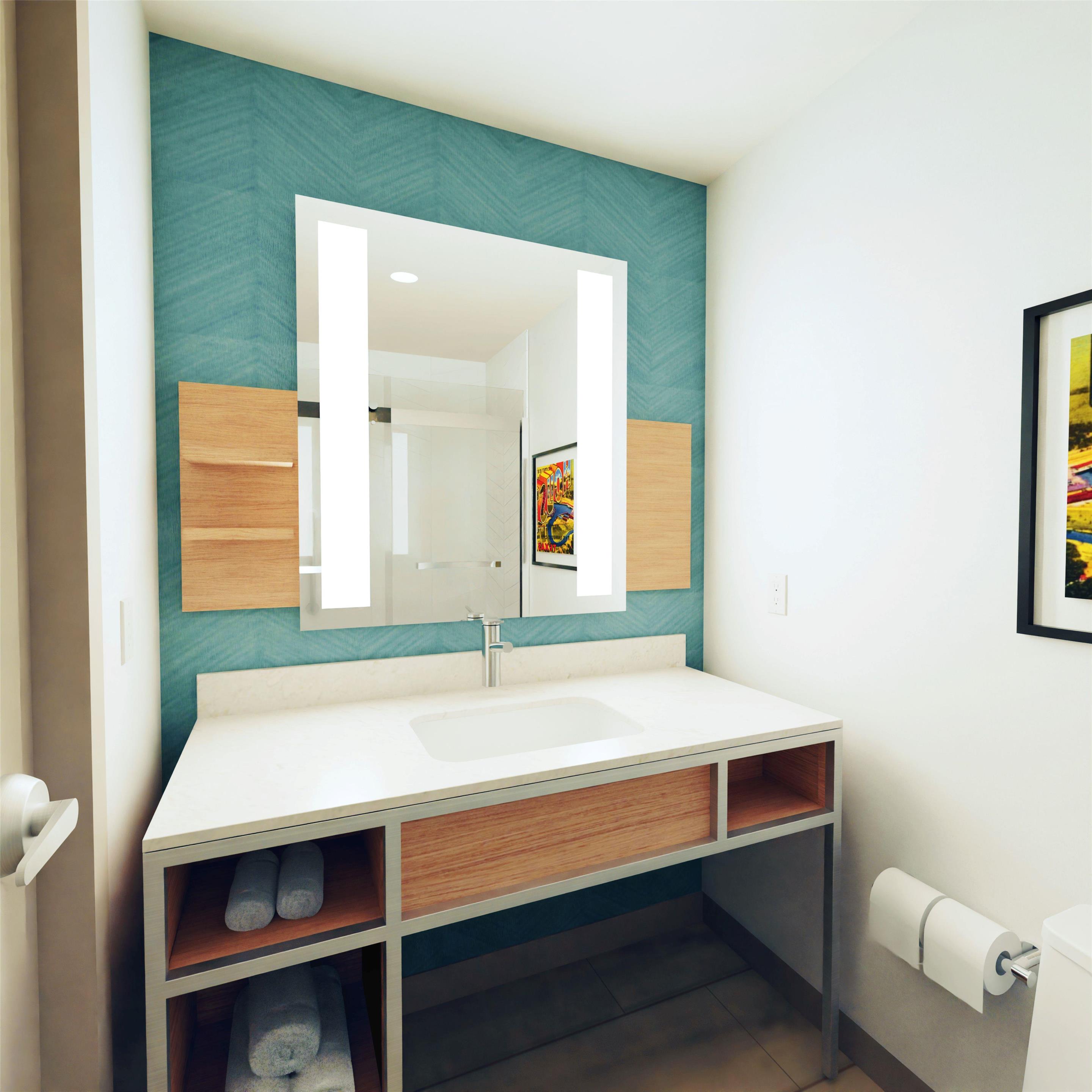 Guest room bath
