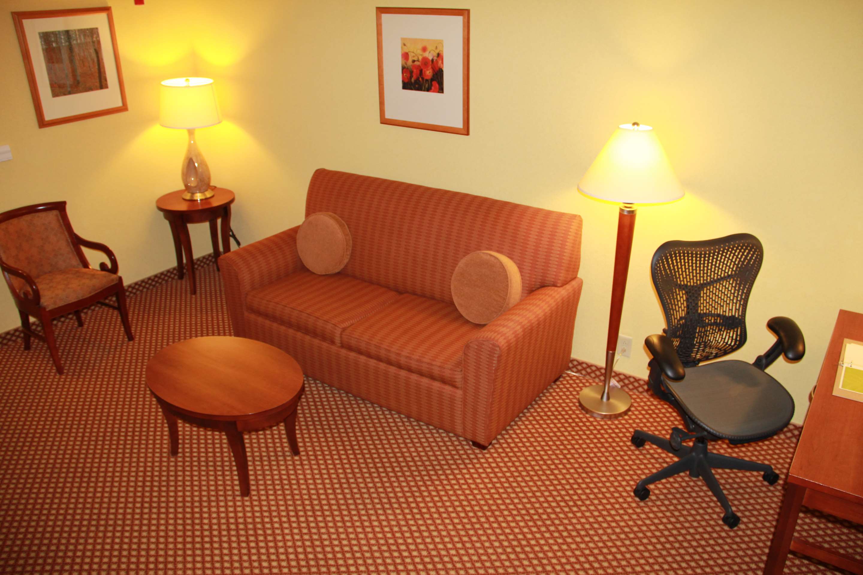 Guest room