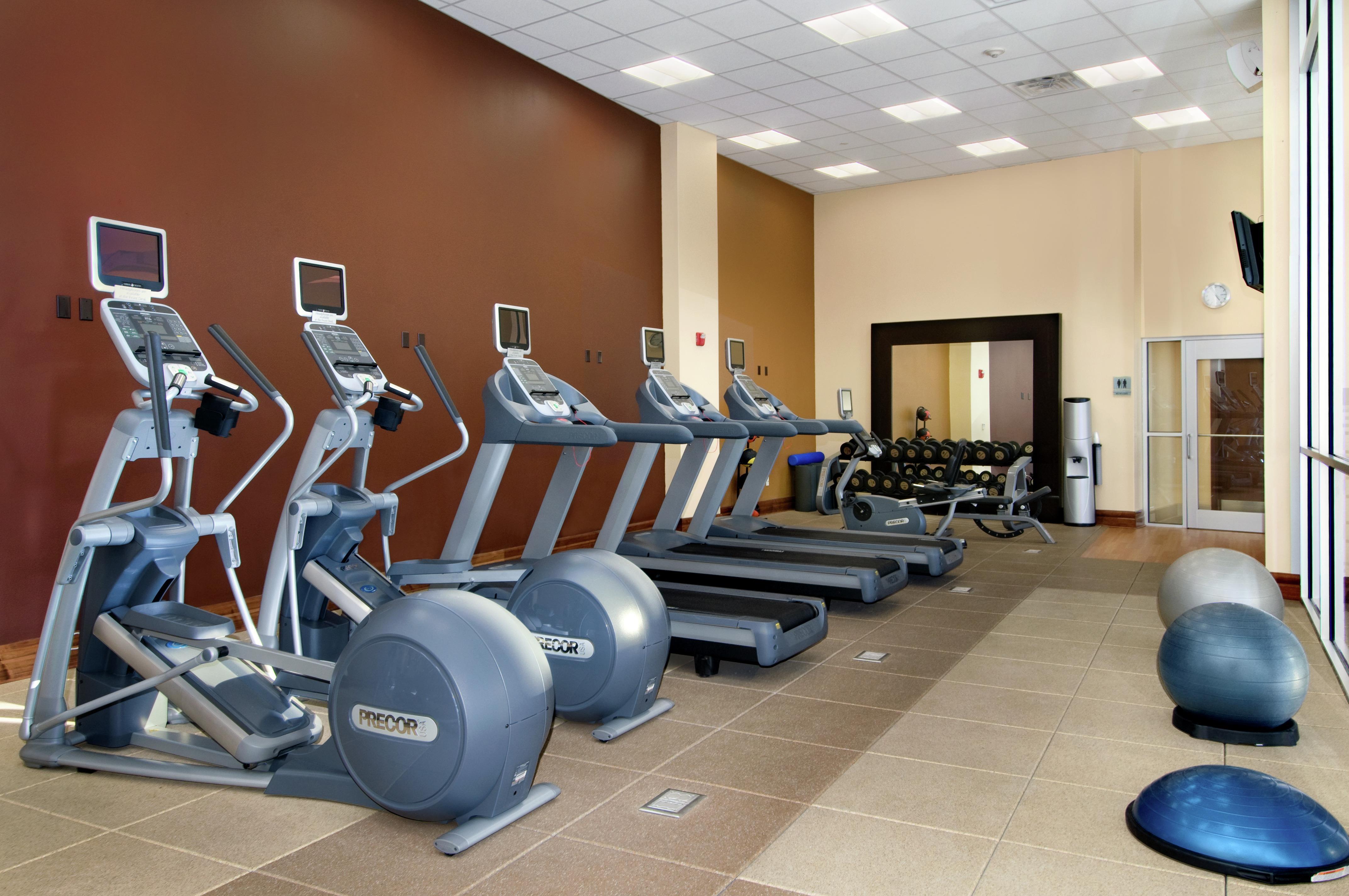 Health club fitness center gym | Hilton Branson Convention Center
