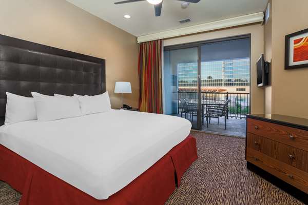  - Hilton Promenade at Branson Landing Hotel