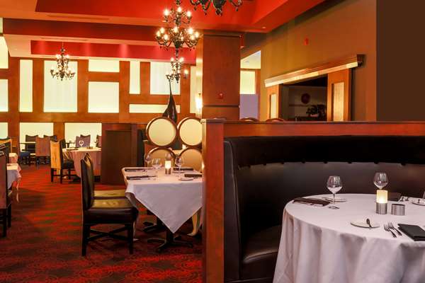Restaurant - Hilton Promenade at Branson Landing Hotel