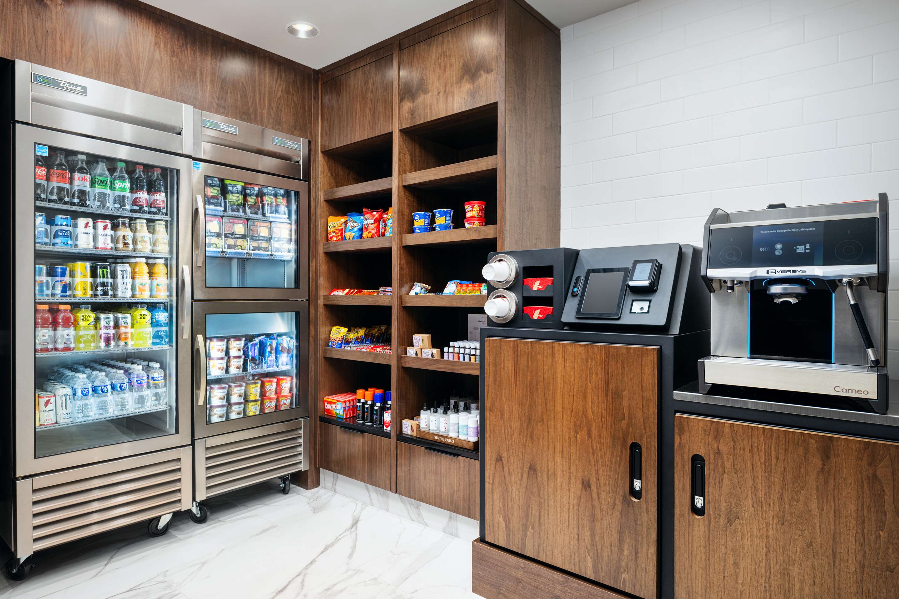 Restaurant | Embassy Suites by Hilton Huntsville