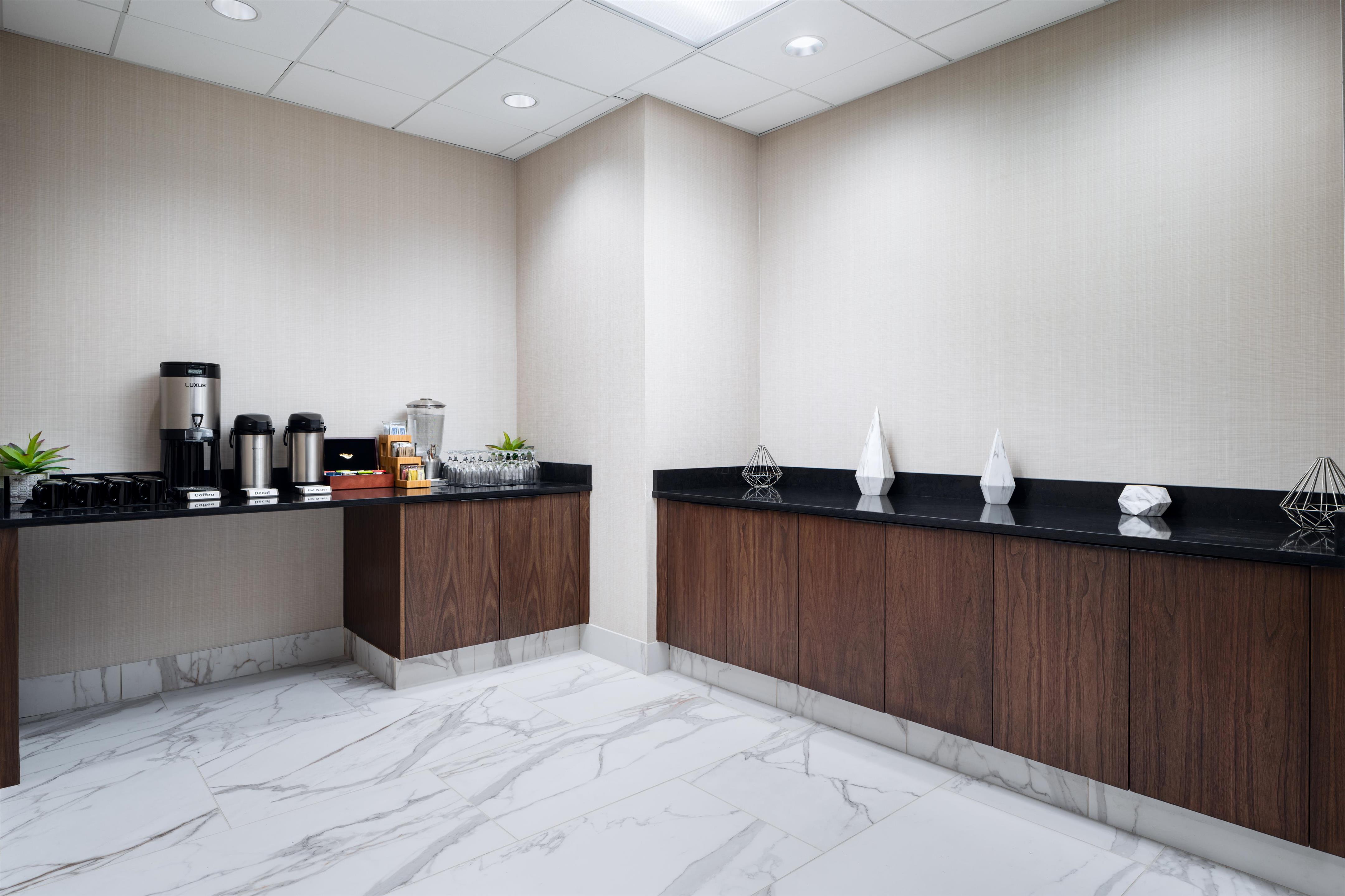 Meeting Room | Embassy Suites by Hilton Huntsville