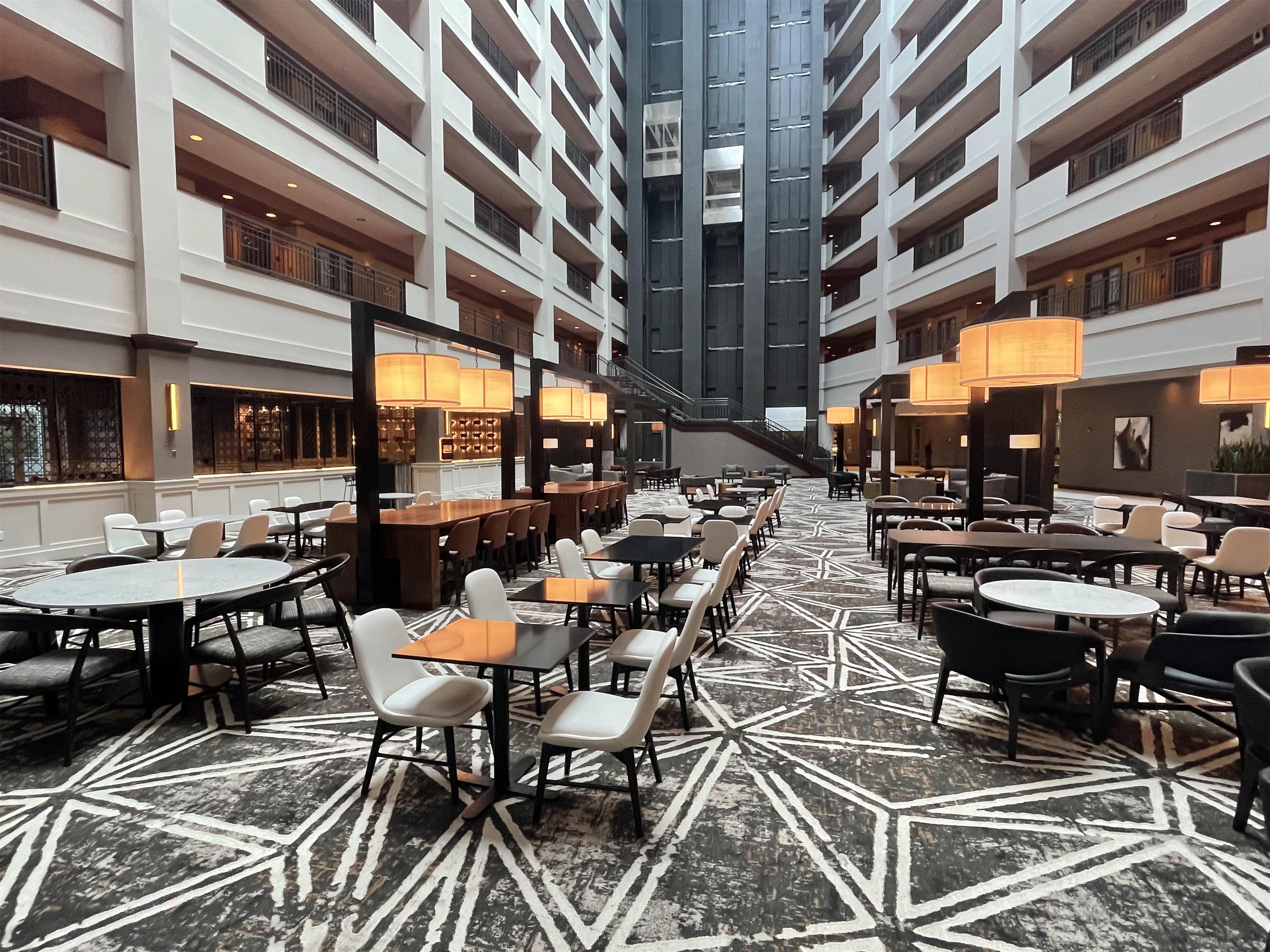 Lobby | Embassy Suites by Hilton Huntsville