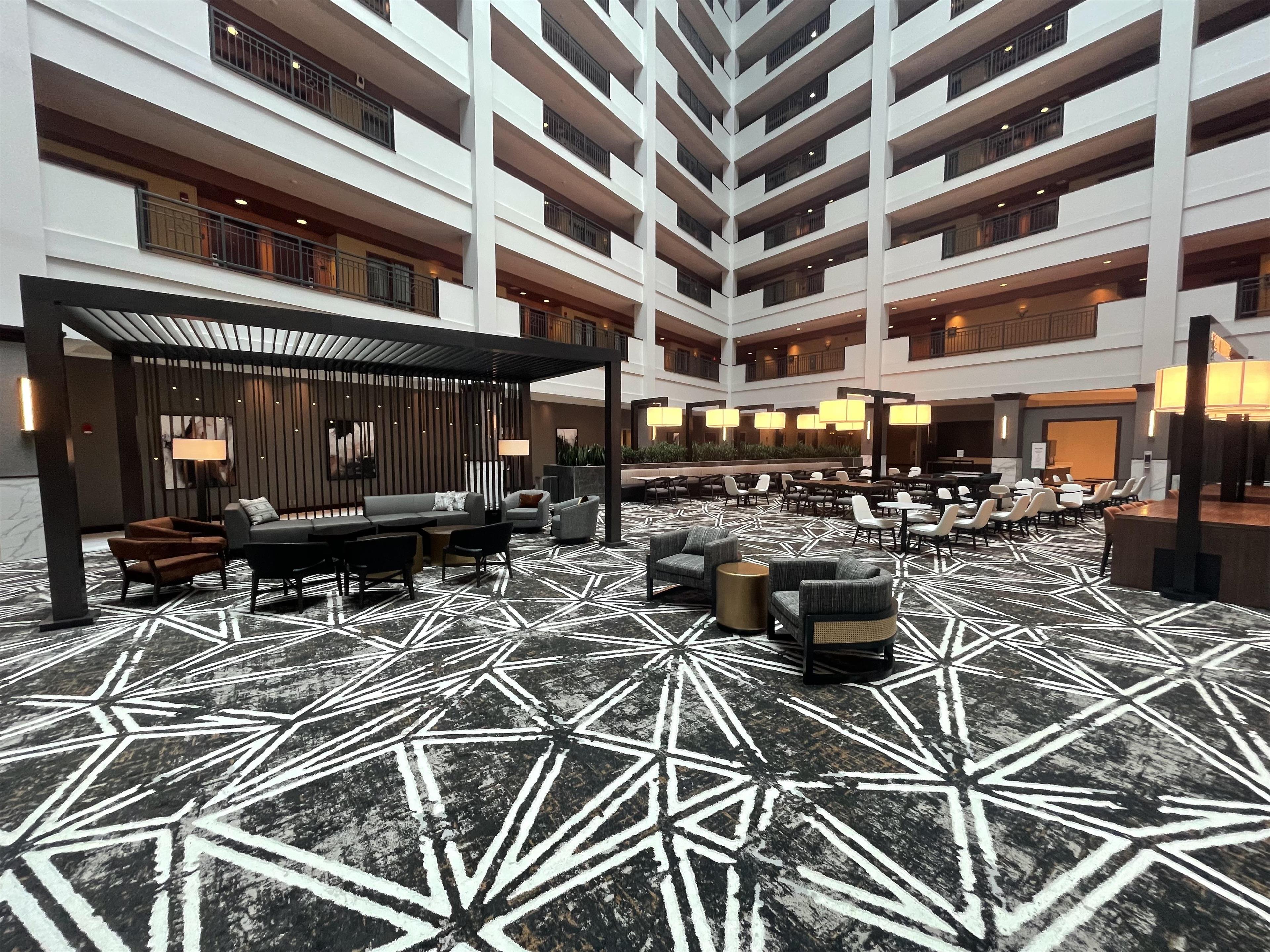 Lobby | Embassy Suites by Hilton Huntsville