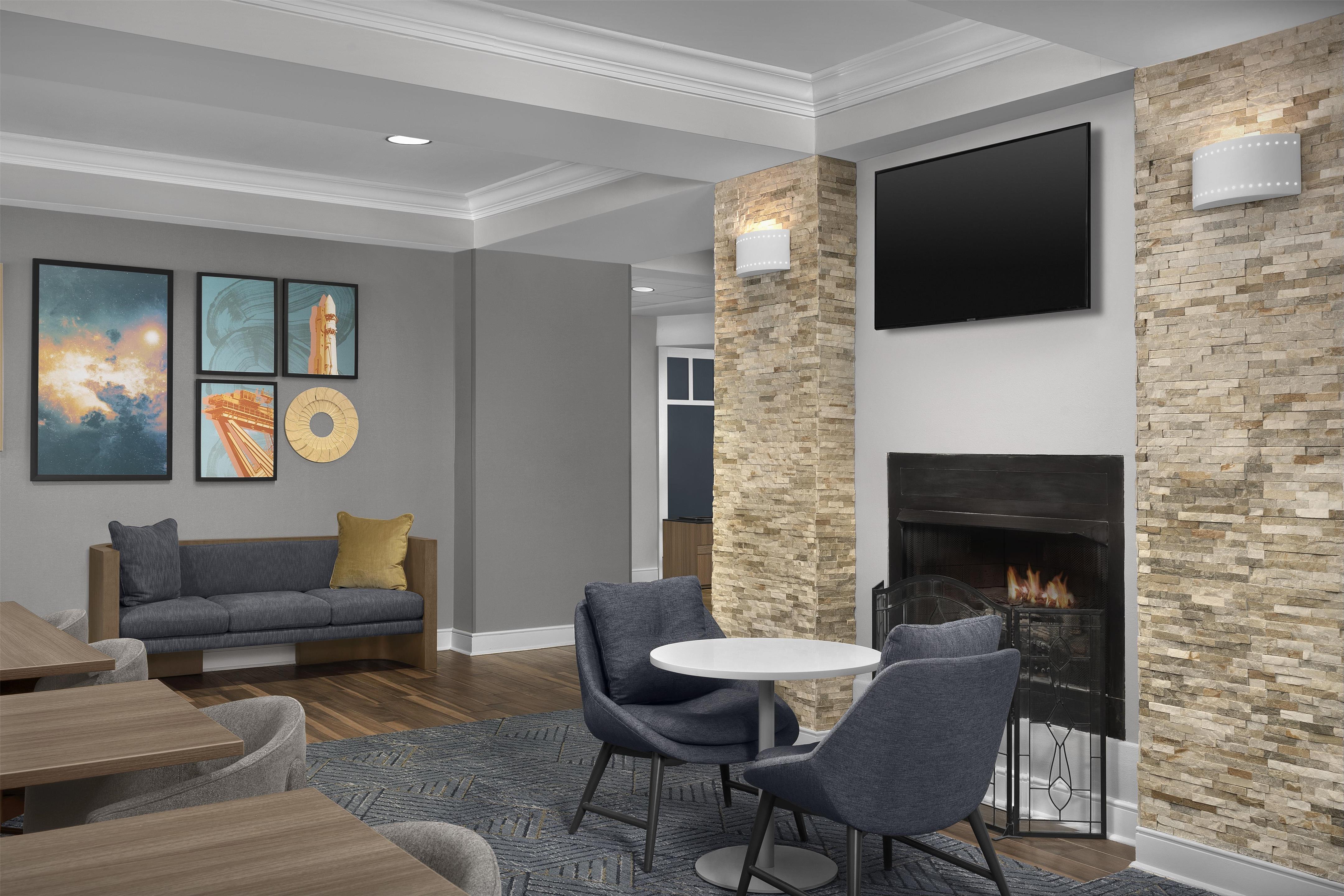 Lobby | Homewood Suites by Hilton HuntsvilleVillage of Providence