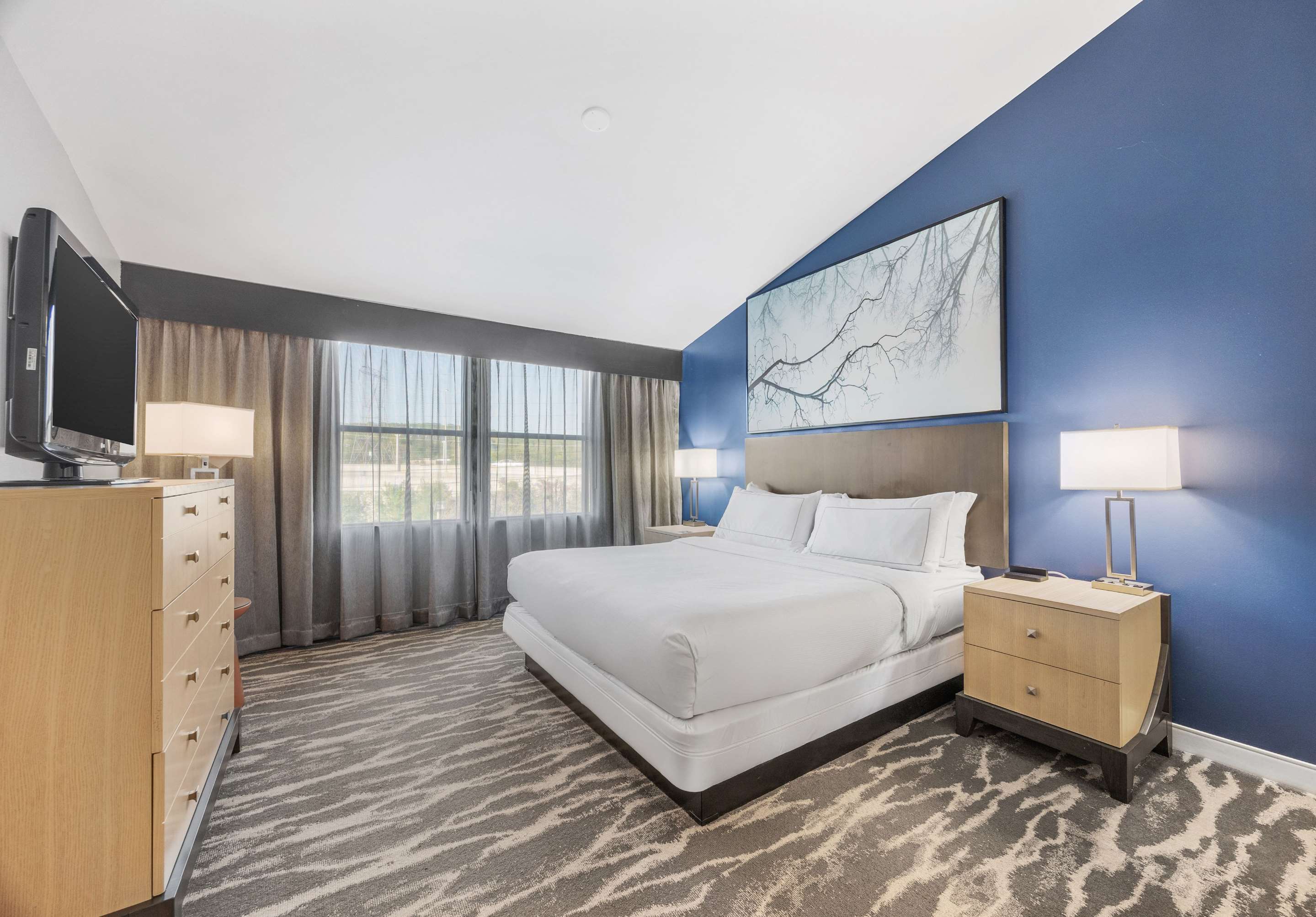 Guest room