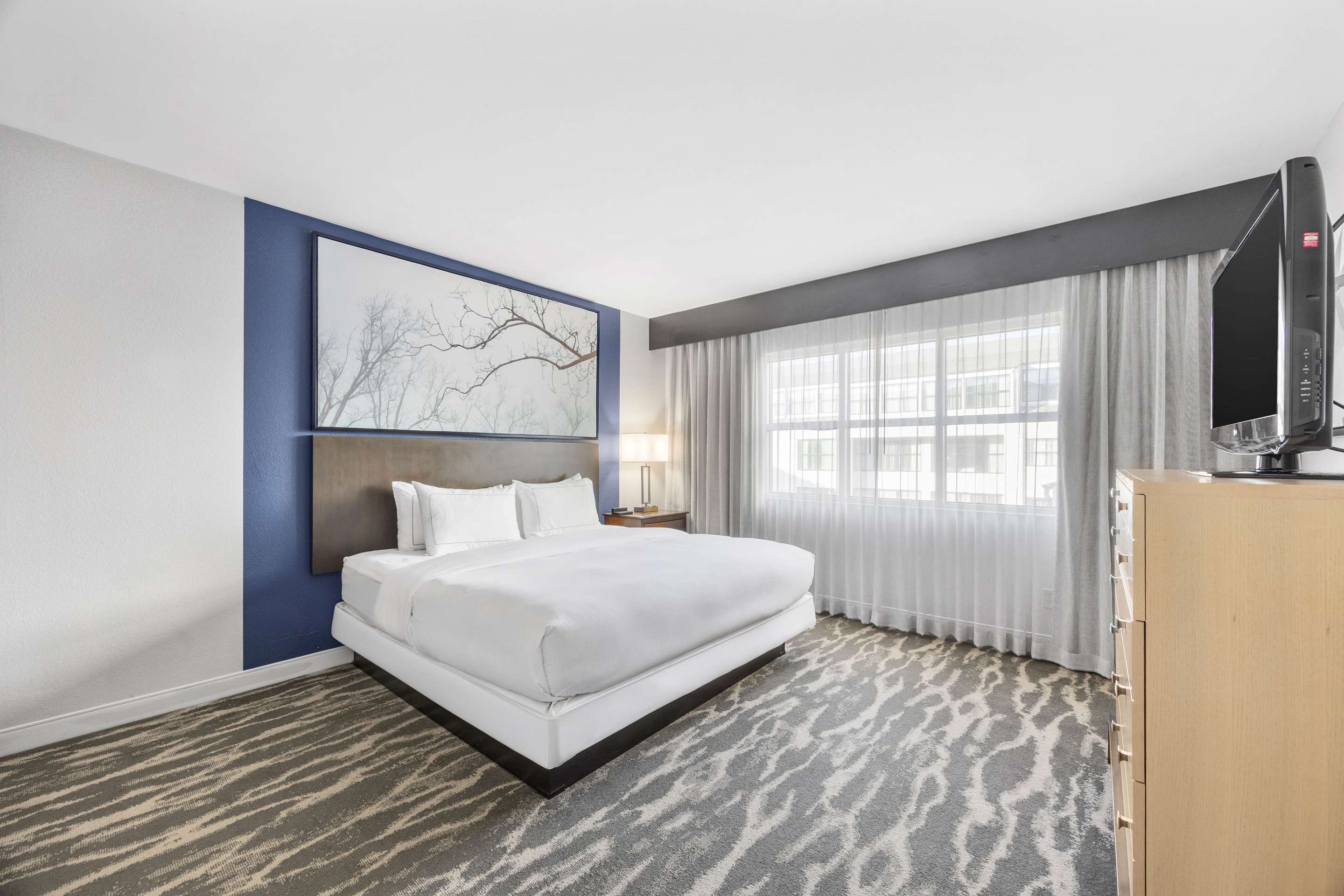 Guest room