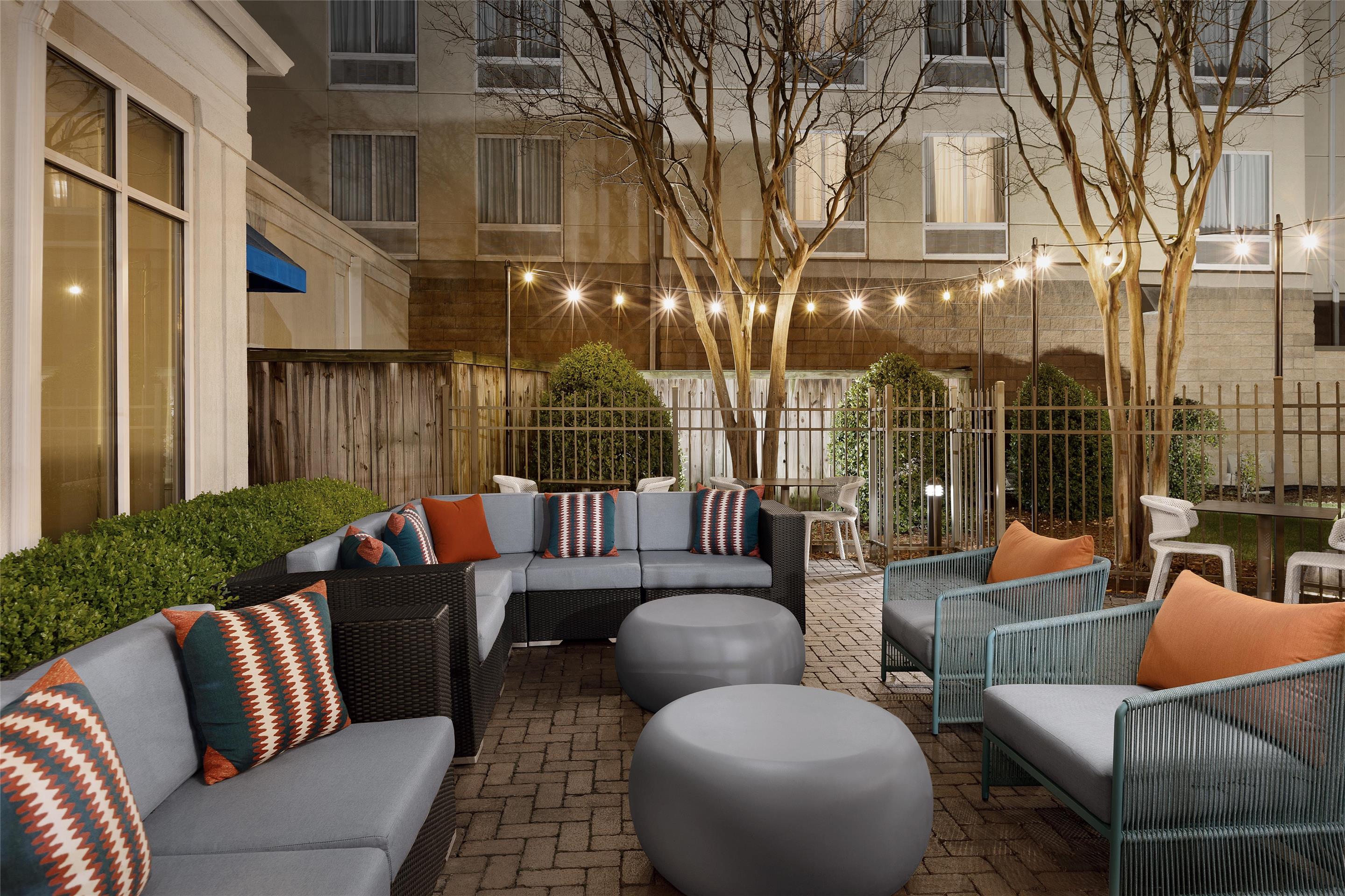 Exterior | Hilton Garden Inn Huntsville/Space Center