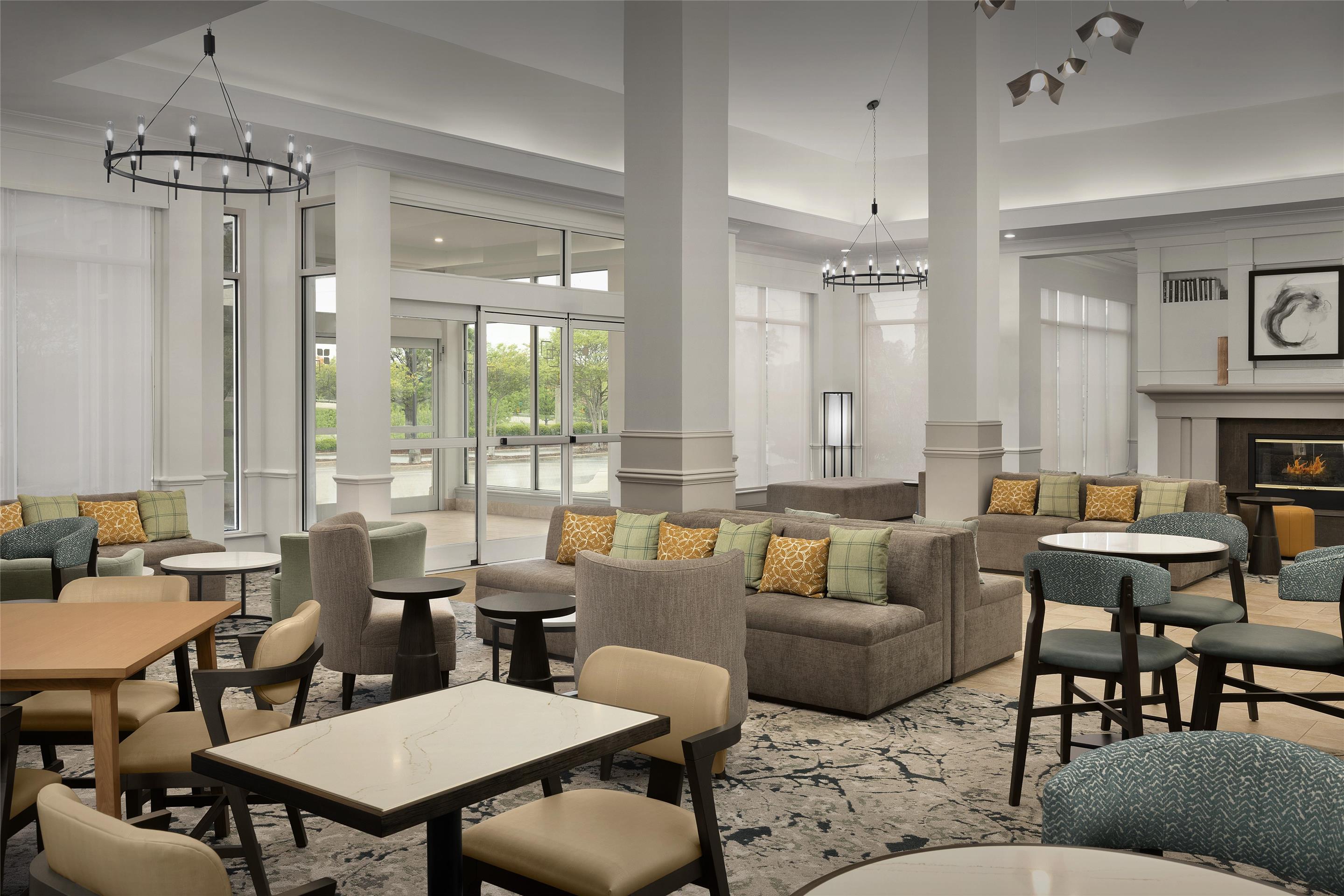 Restaurant | Hilton Garden Inn Huntsville/Space Center