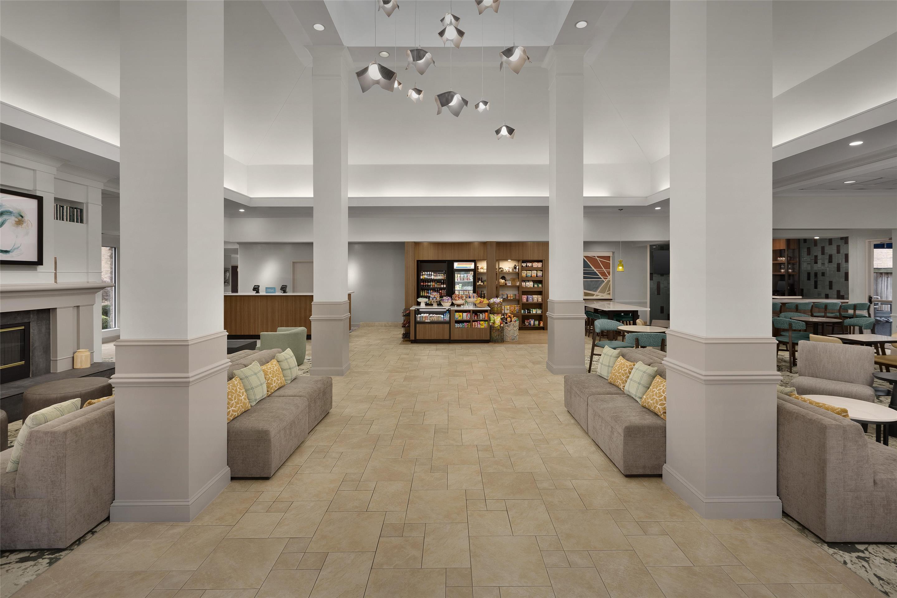 Lobby | Hilton Garden Inn Huntsville/Space Center