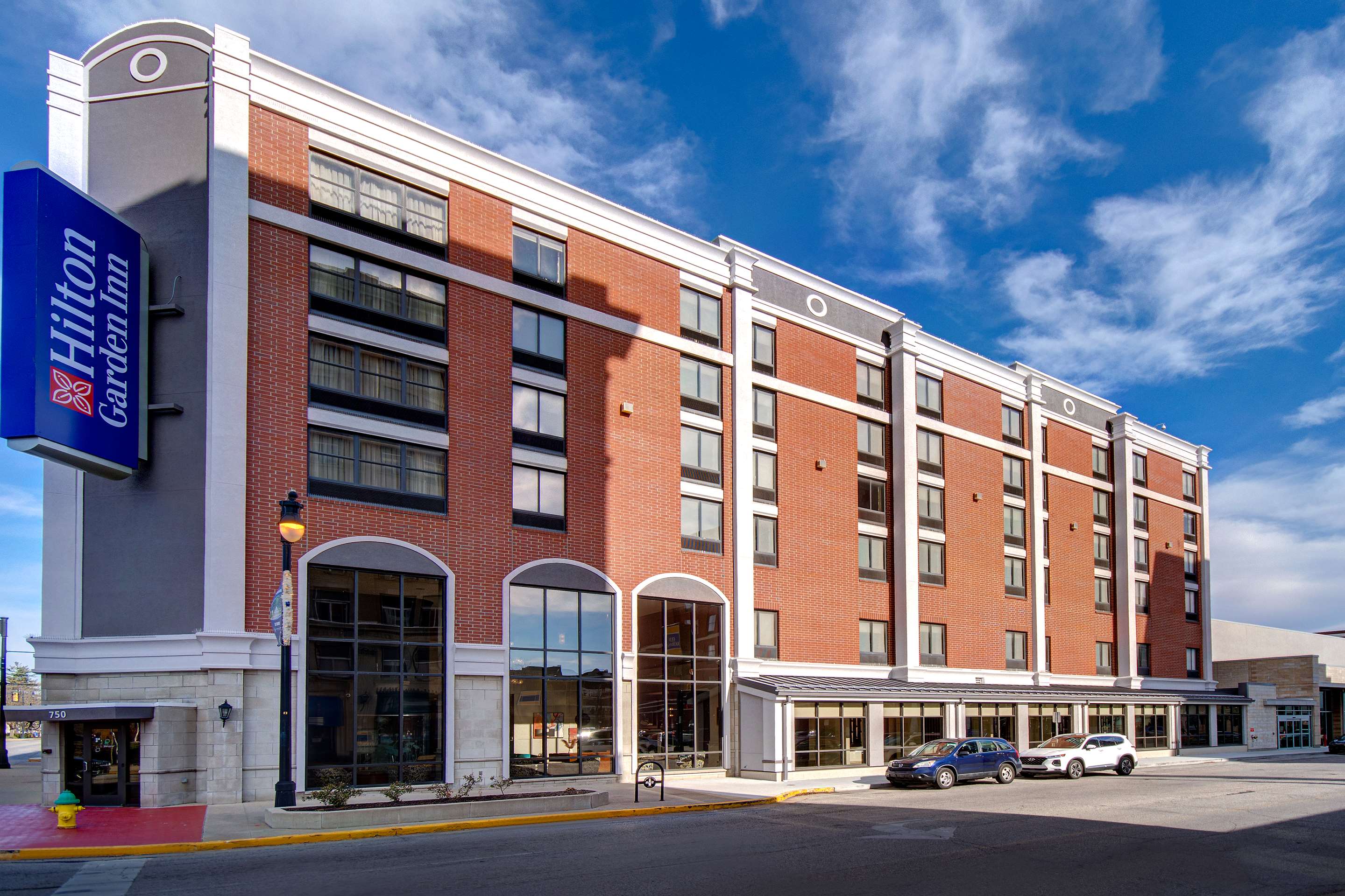 Exterior | Hilton Garden Inn Terre Haute