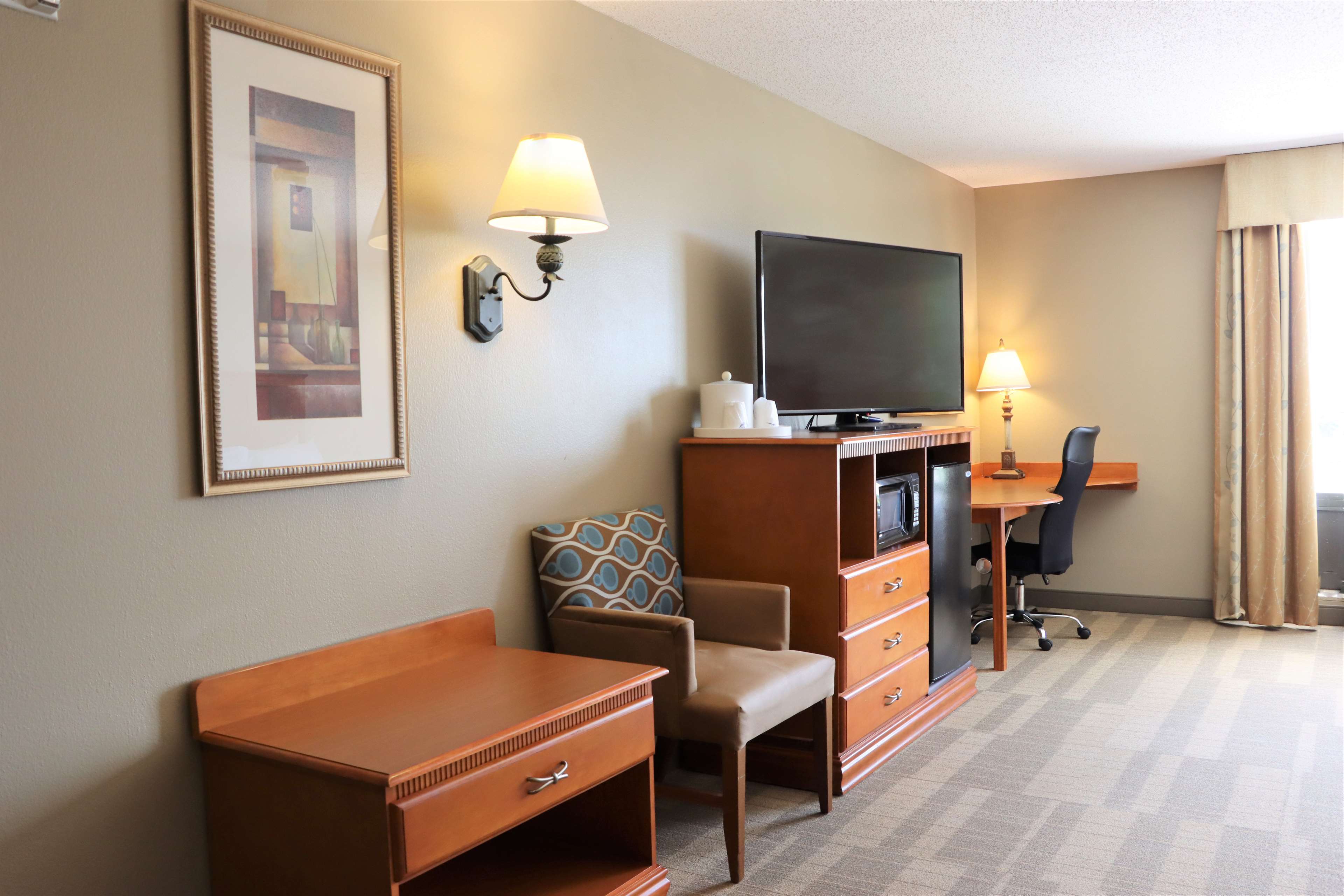 Hampton Inn & Suites by Hilton Thibodaux Room Type - 2QN MOB HEARING ACC TUB NS