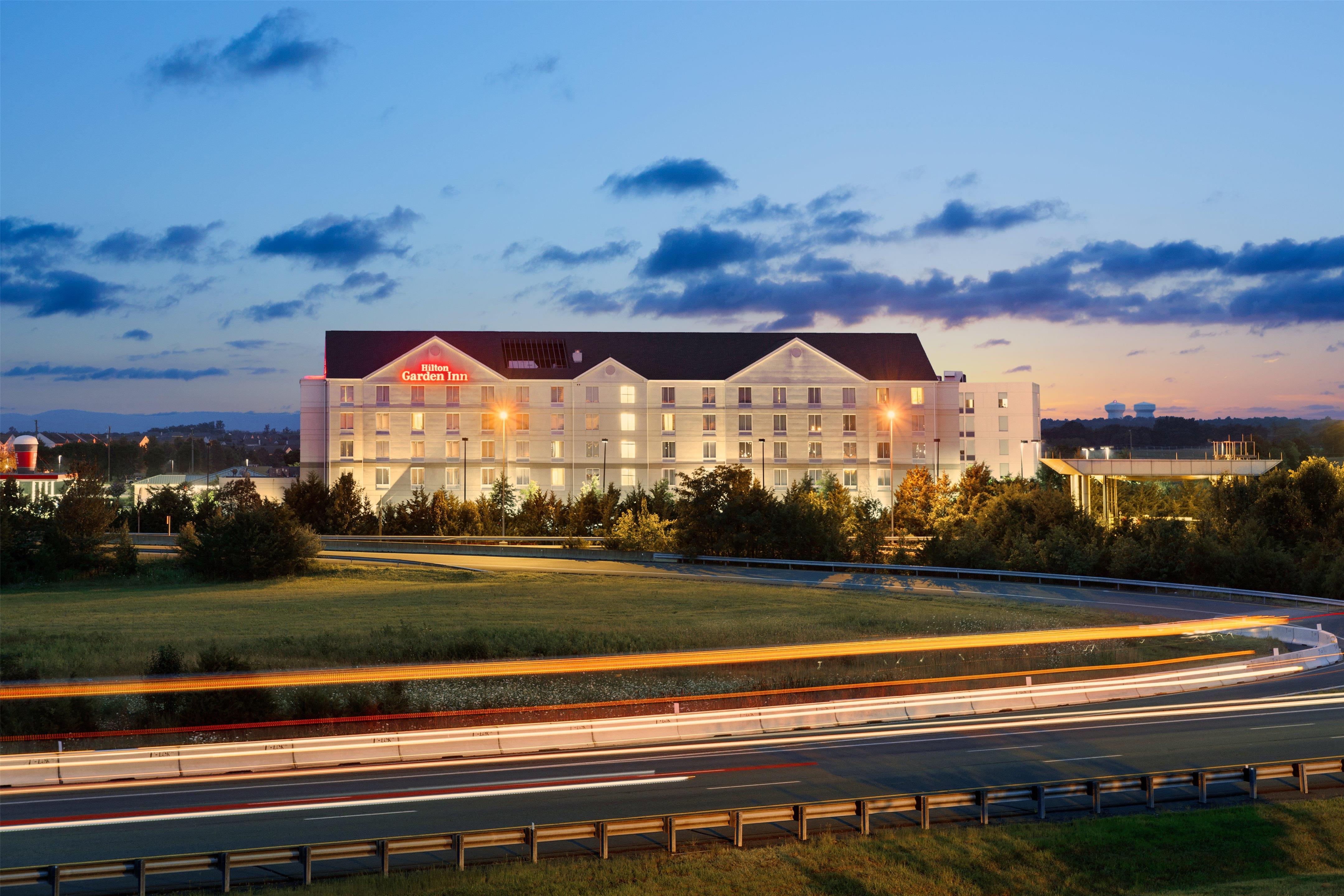 Exterior | Hilton Garden Inn Dulles North
