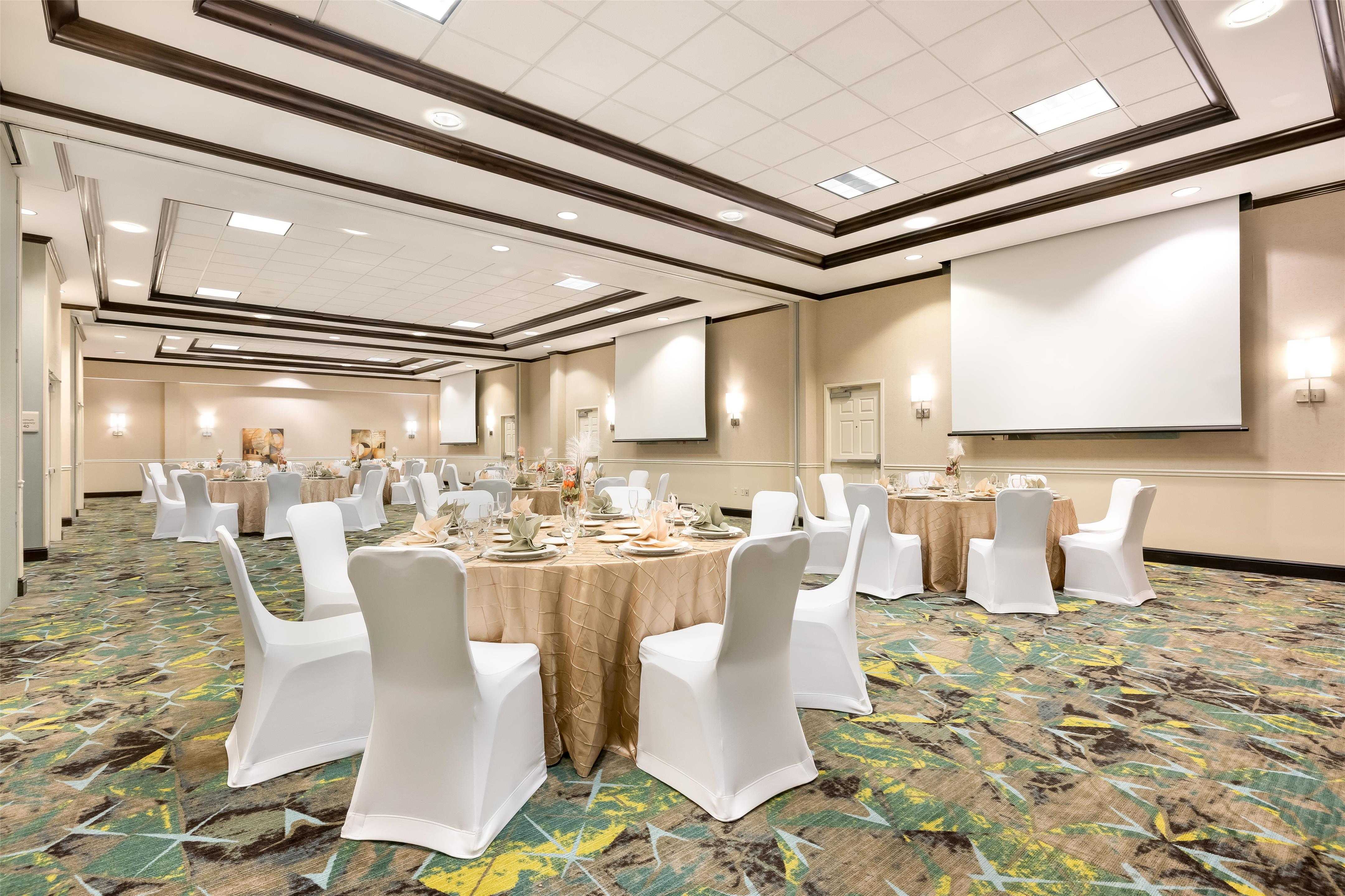 Meeting Room | Hilton Garden Inn Dulles North