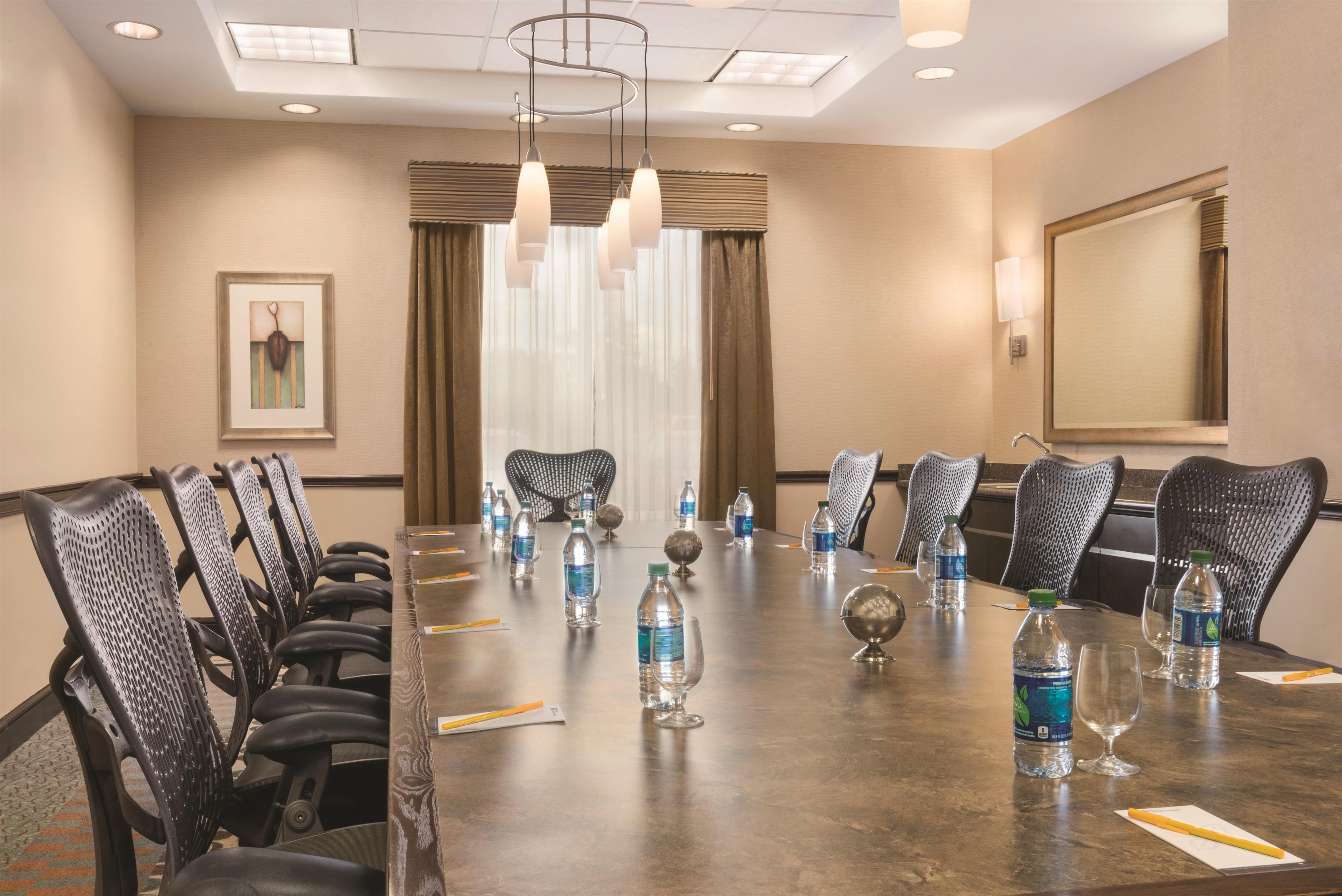 Meeting Room | Hilton Garden Inn Dulles North
