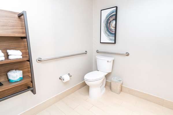  - Hilton Garden Inn Fairfax - I-66, Exit 57