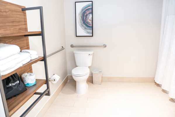  - Hilton Garden Inn Fairfax - I-66, Exit 57