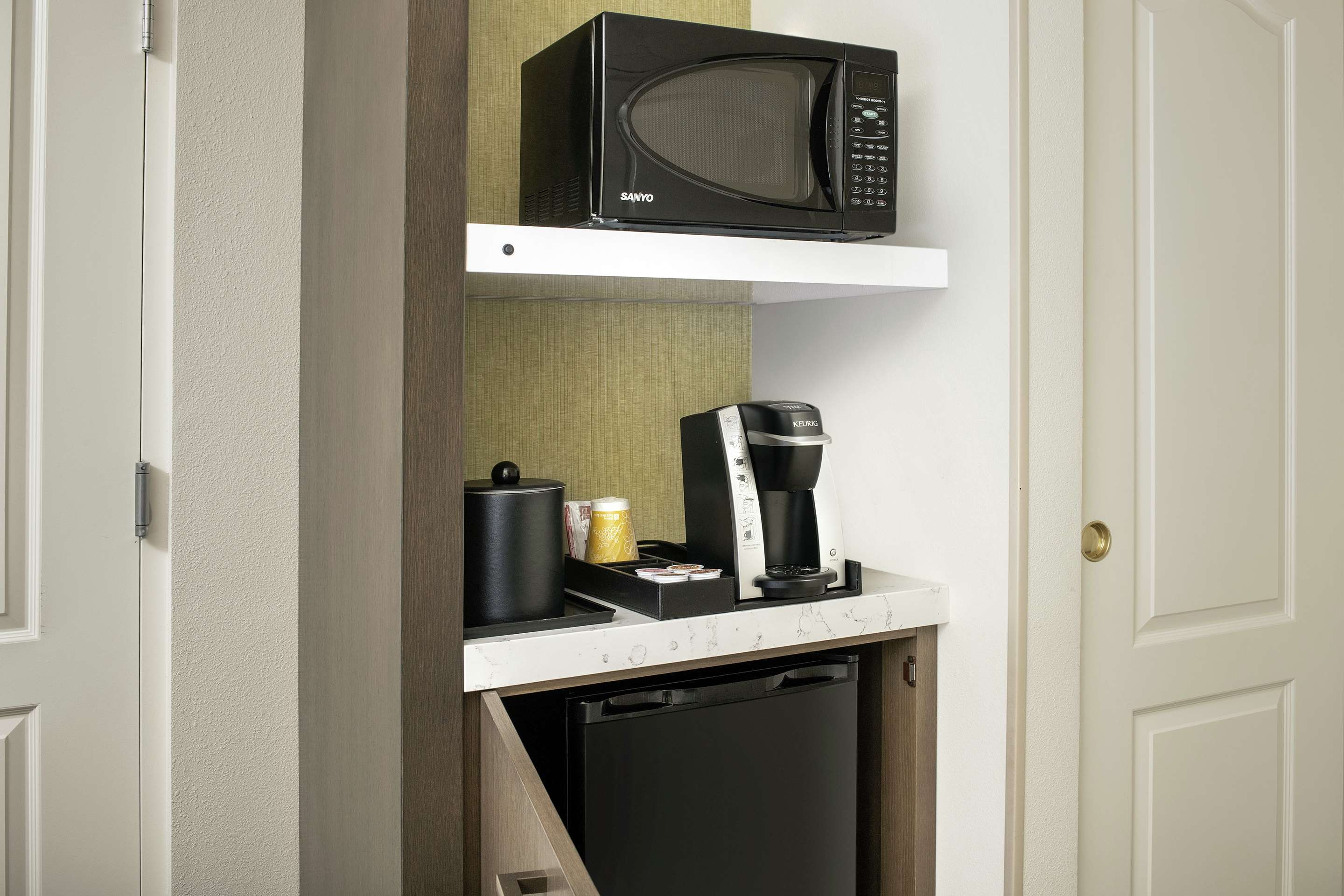 Guest room amenity