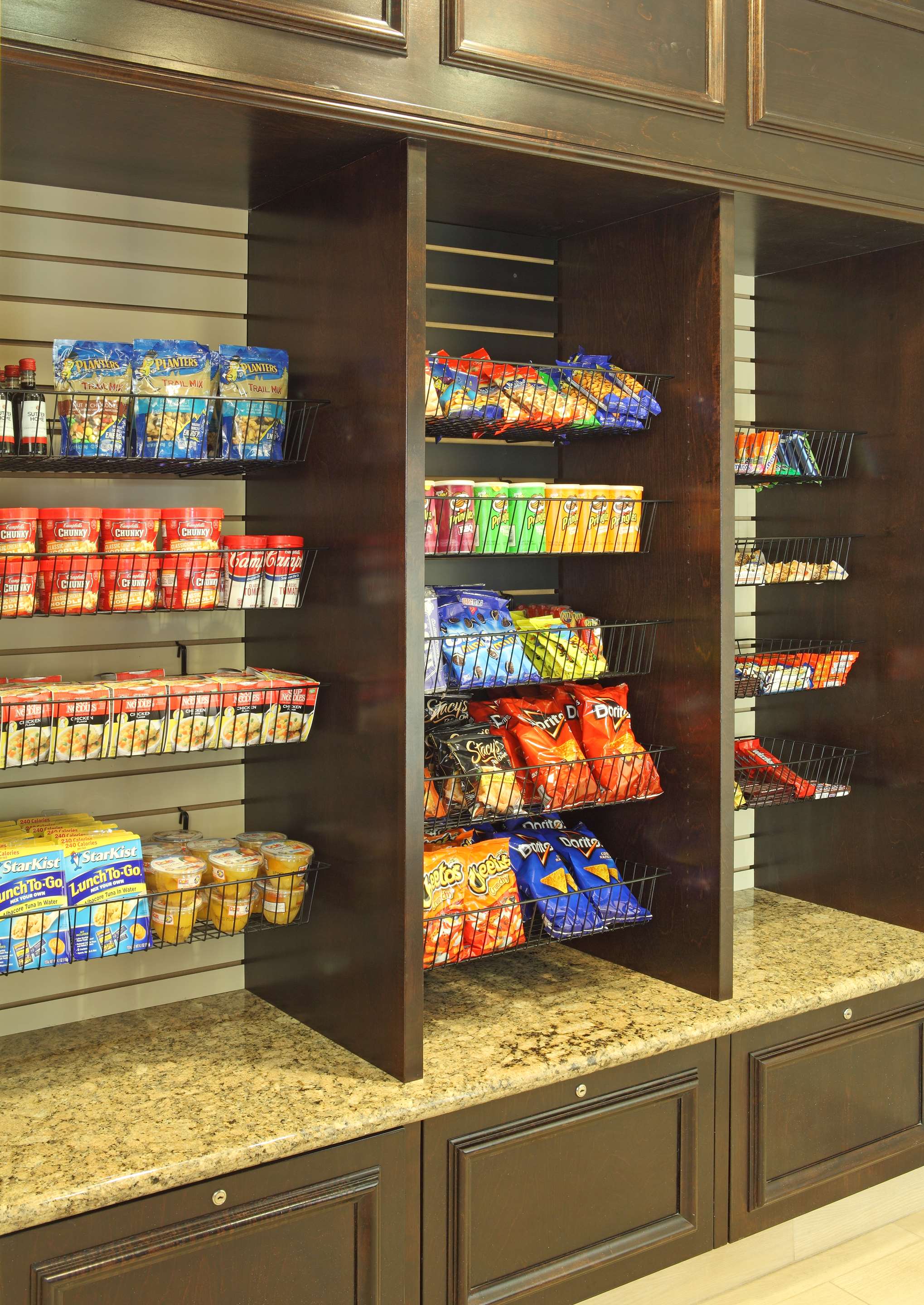 Restaurant | Hilton Garden Inn Frederick