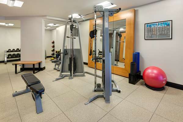 Fitness/ Exercise Room - Hilton Hotel Post Oak Houston