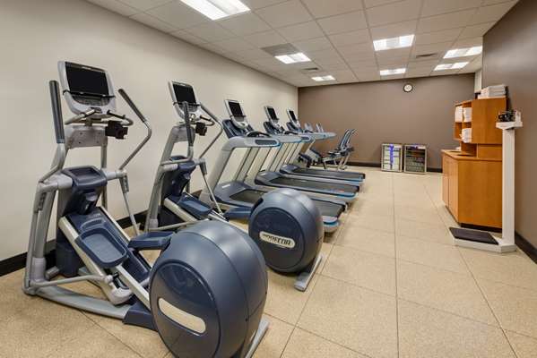Fitness/ Exercise Room - Hilton Hotel Post Oak Houston
