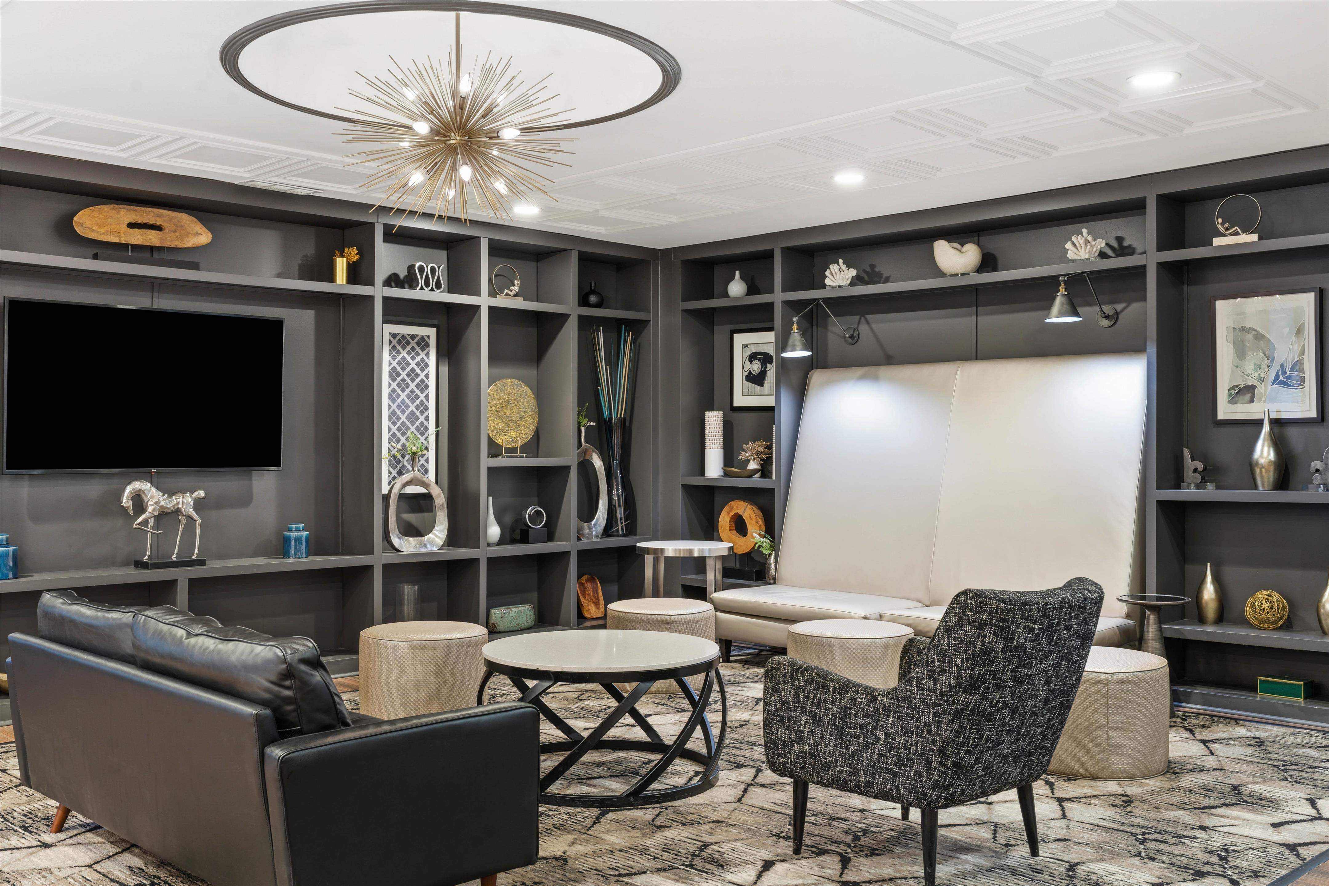 Lobby | DoubleTree by Hilton Hotel Wilmington