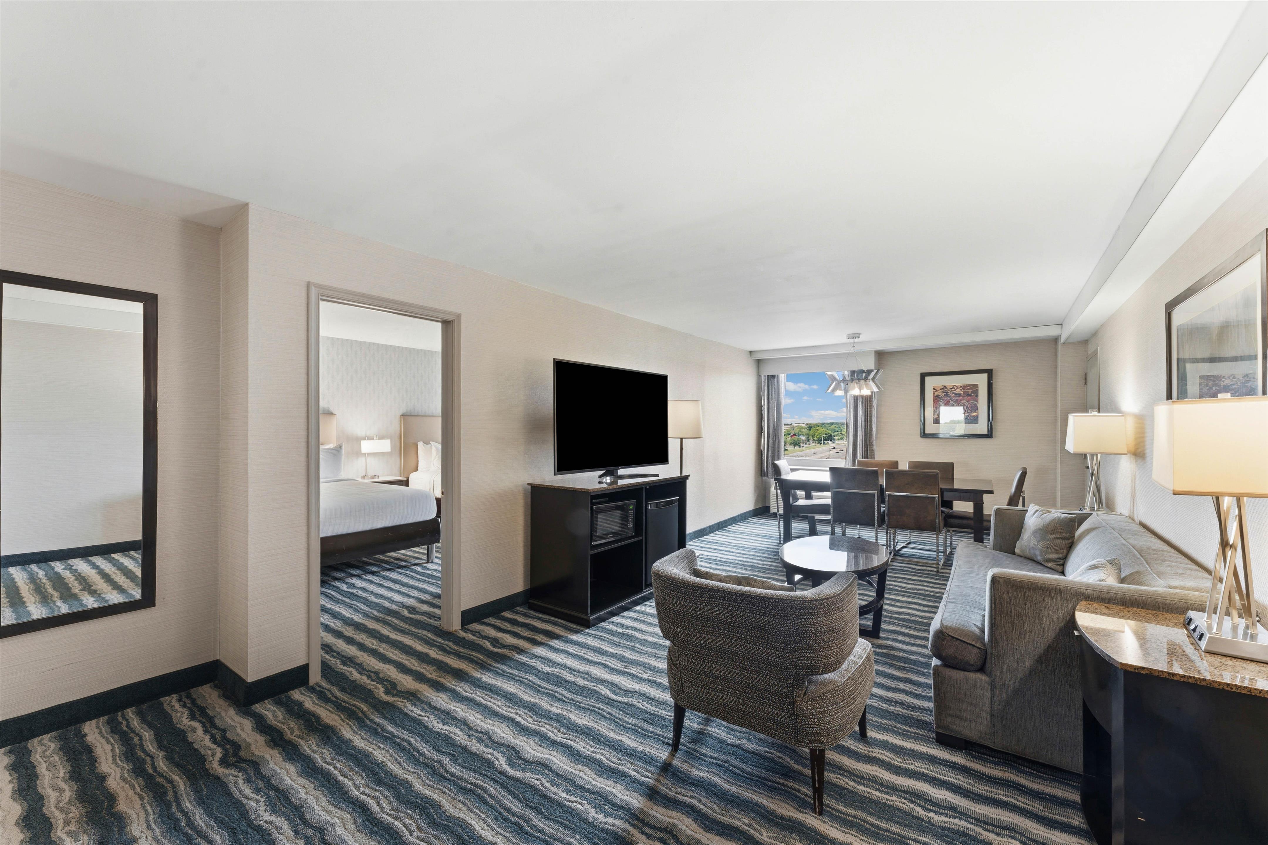 Guest room