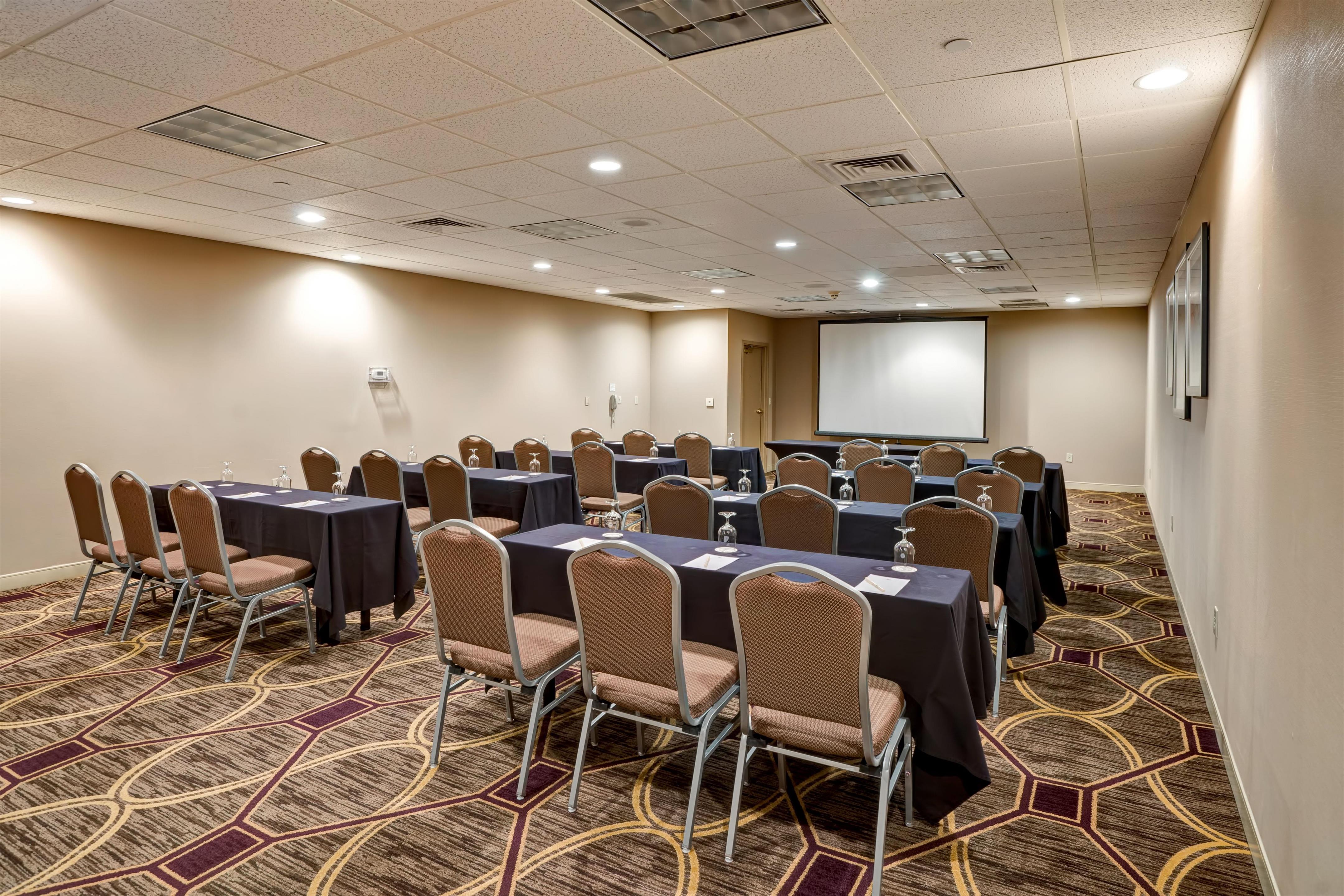 Meeting Room | DoubleTree by Hilton Downtown Wilmington - Legal District