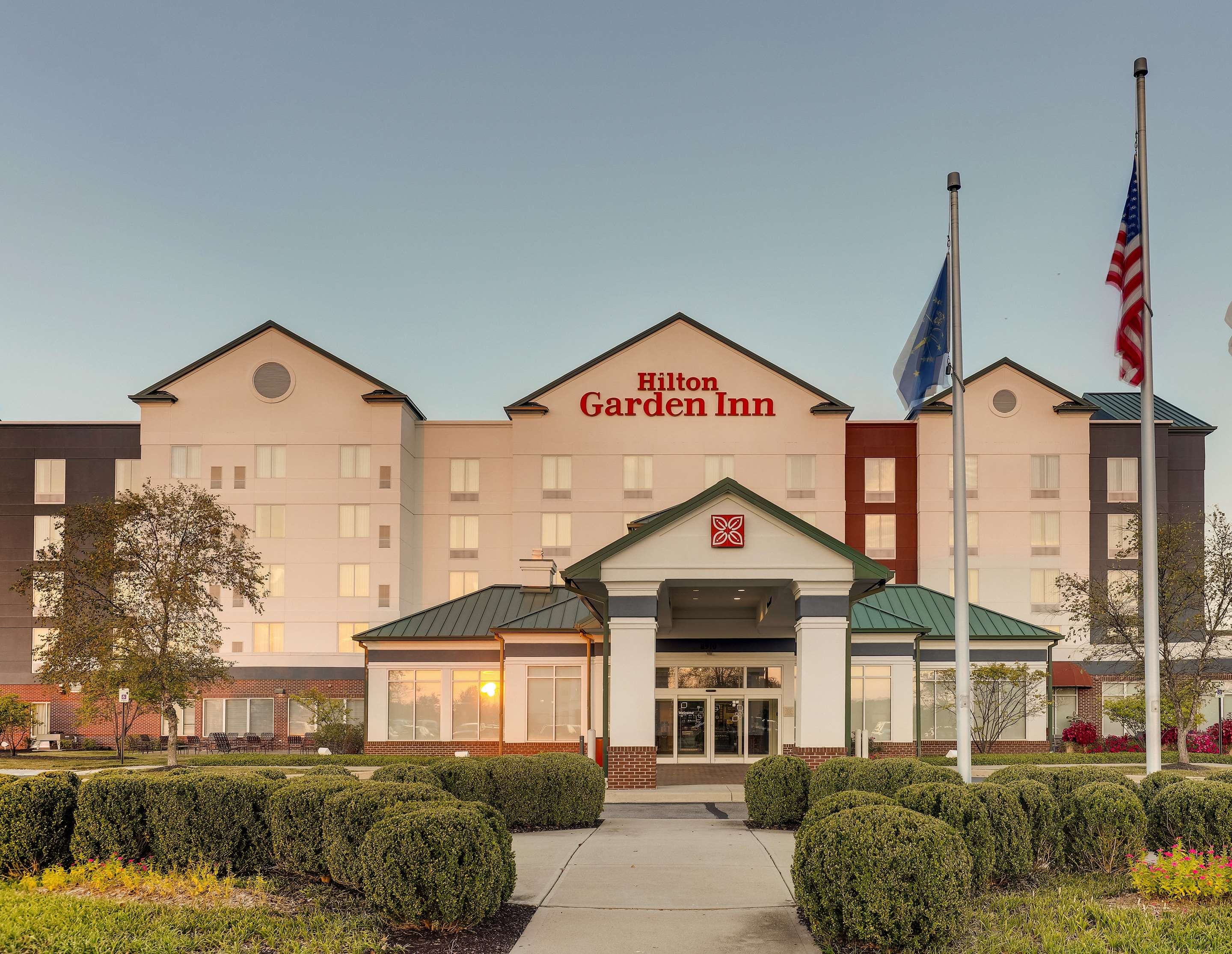 Exterior | Hilton Garden Inn Indianapolis Airport