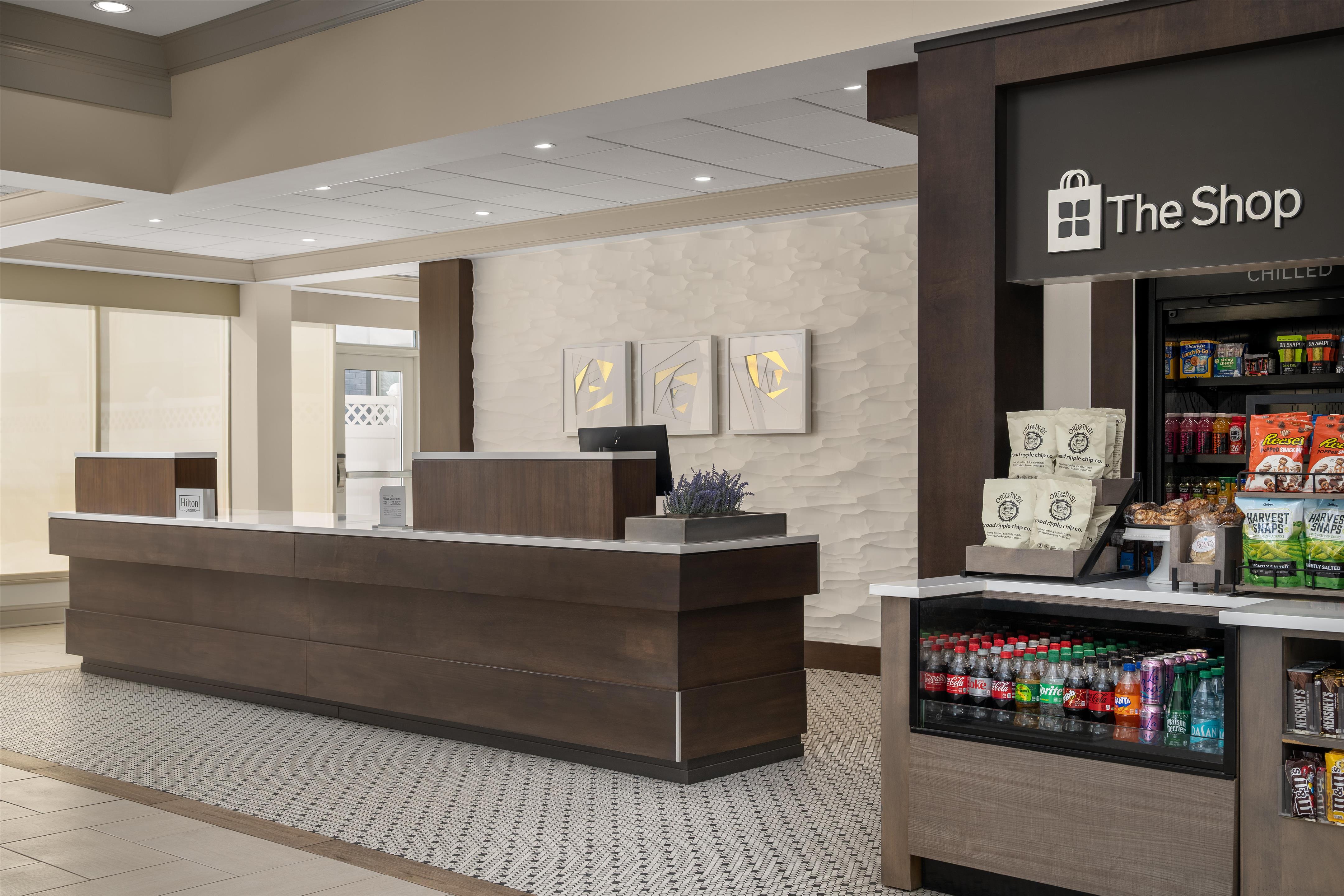 Reception | Hilton Garden Inn Indianapolis/Carmel