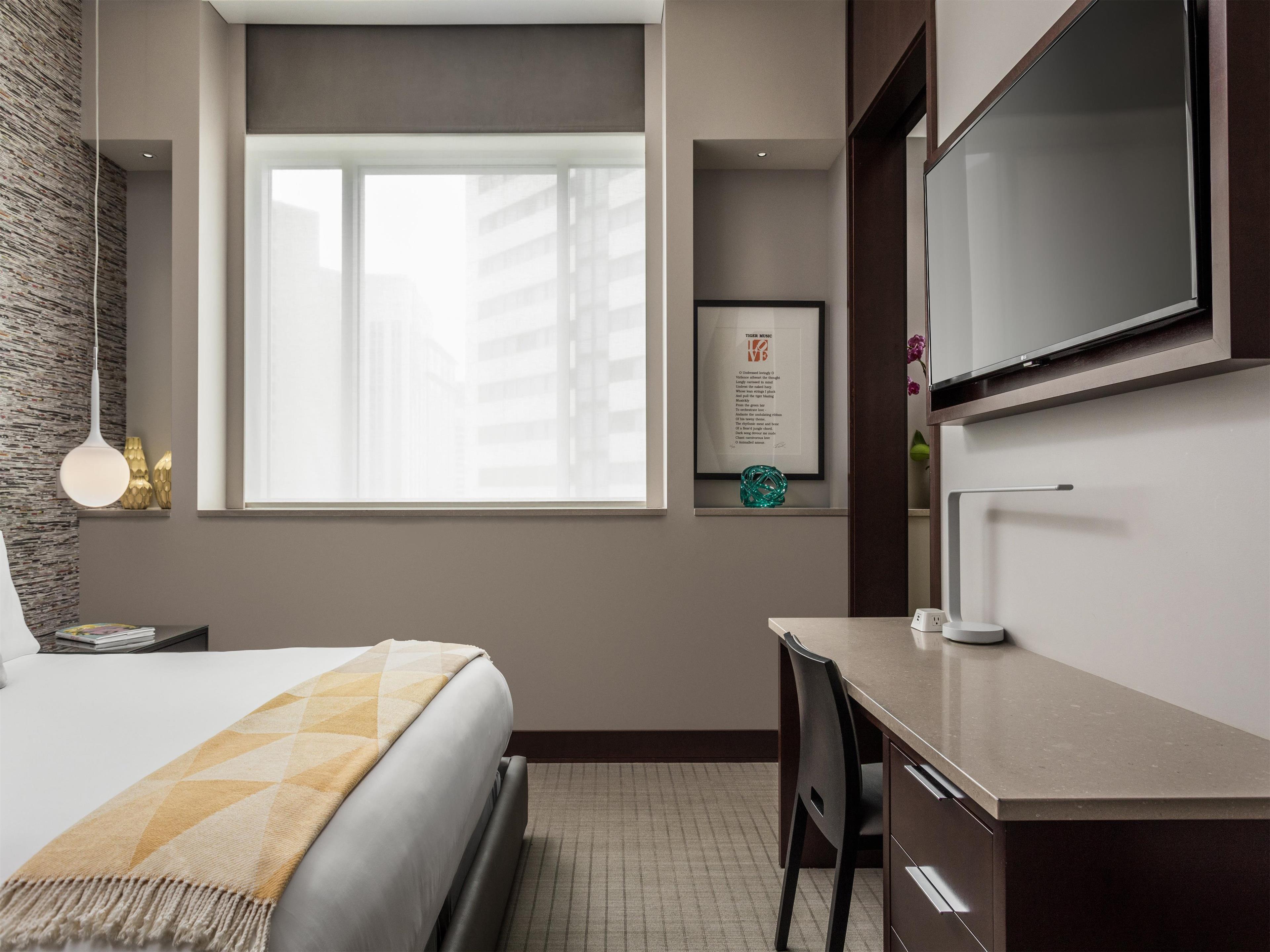 Guest room