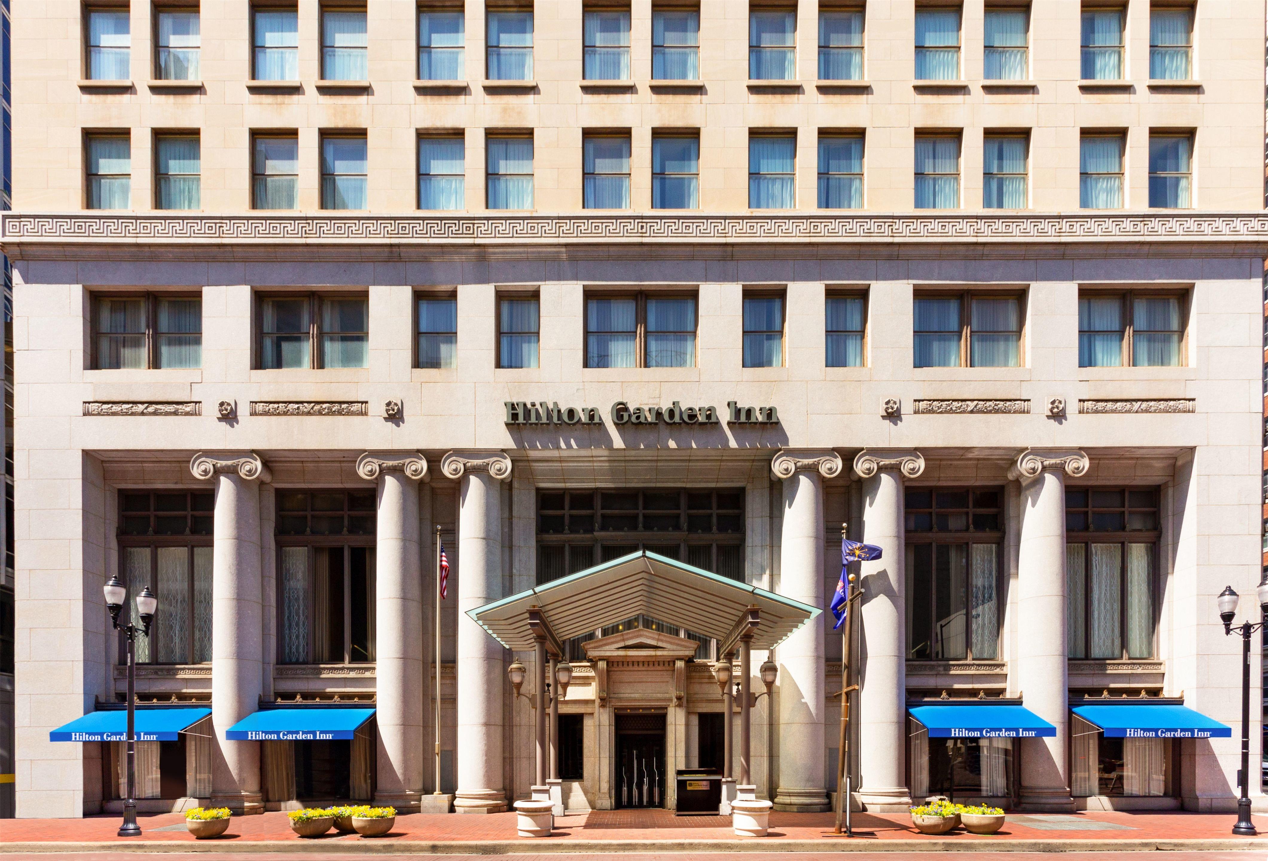 Exterior | Hilton Garden Inn Indianapolis Downtown