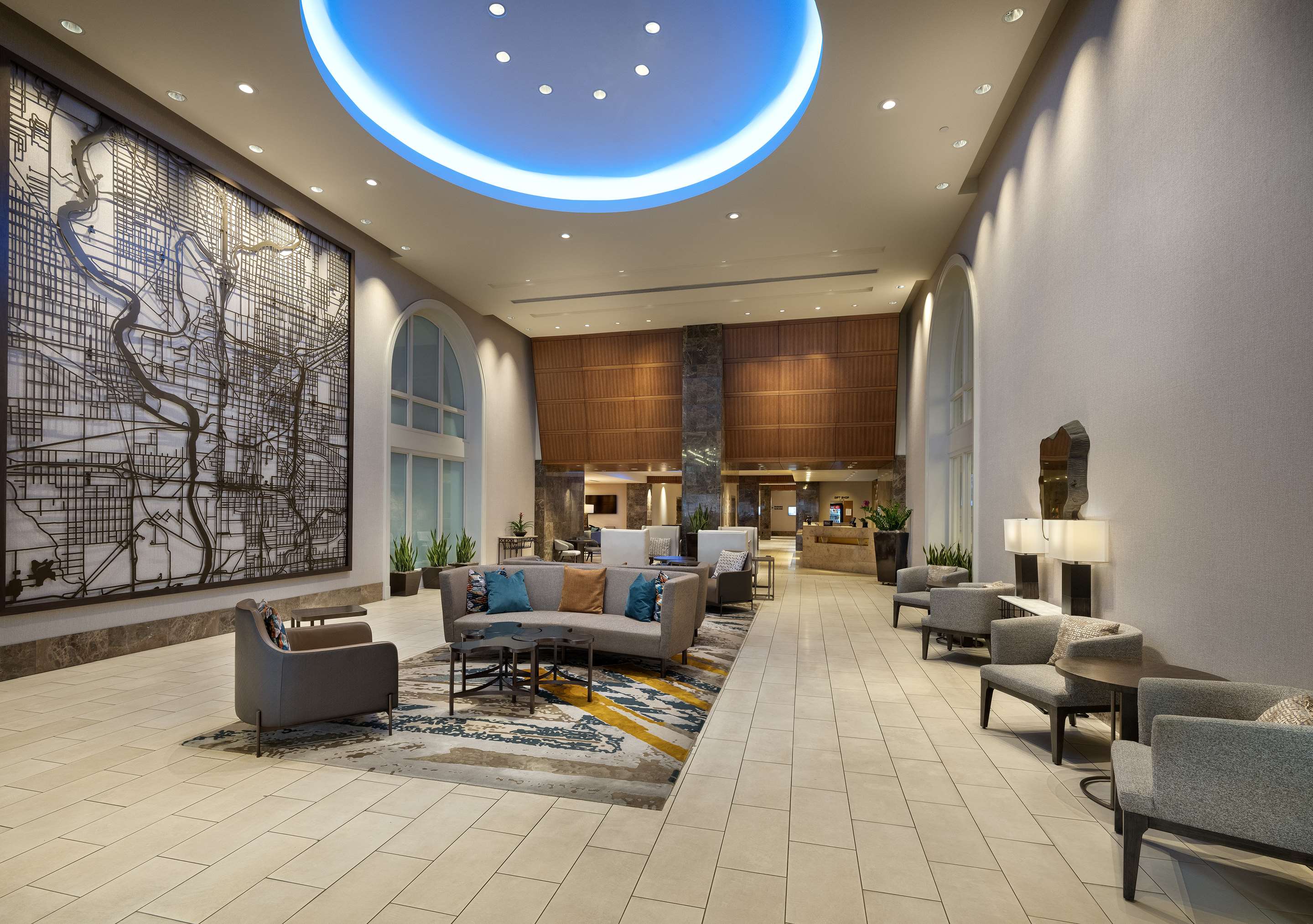 Lobby | Hilton Indianapolis Hotel & Suites