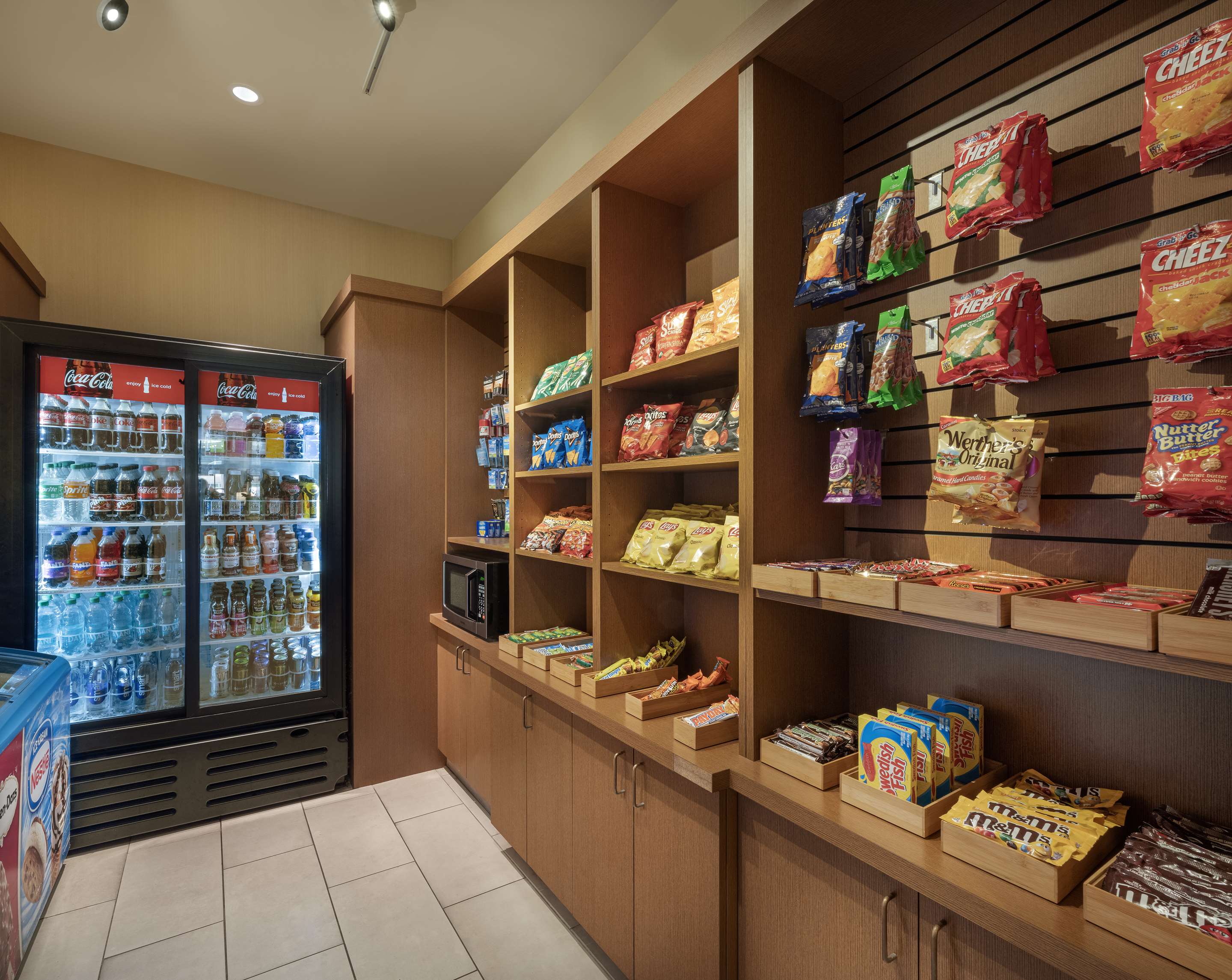 Restaurant | Hilton Indianapolis Hotel & Suites