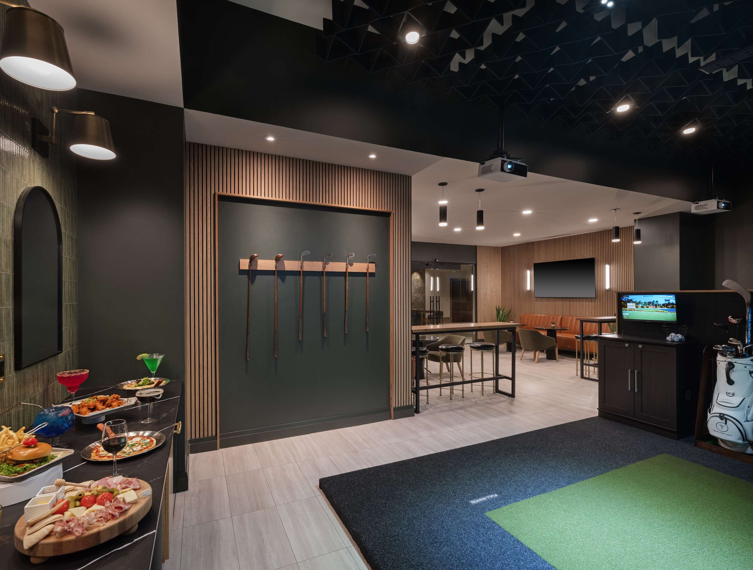 Restaurant | Hilton Indianapolis Hotel & Suites