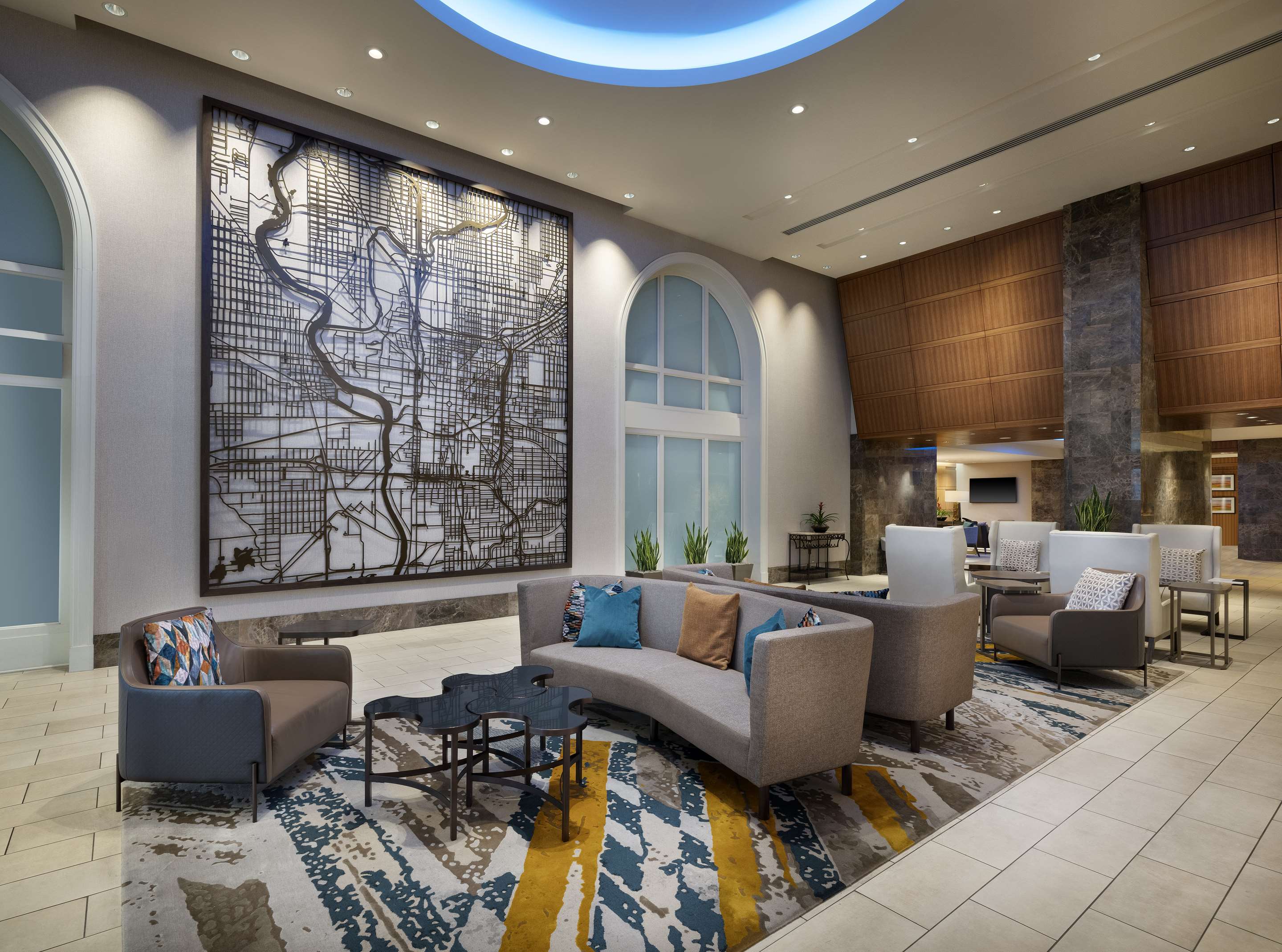 Lobby | Hilton Indianapolis Hotel & Suites